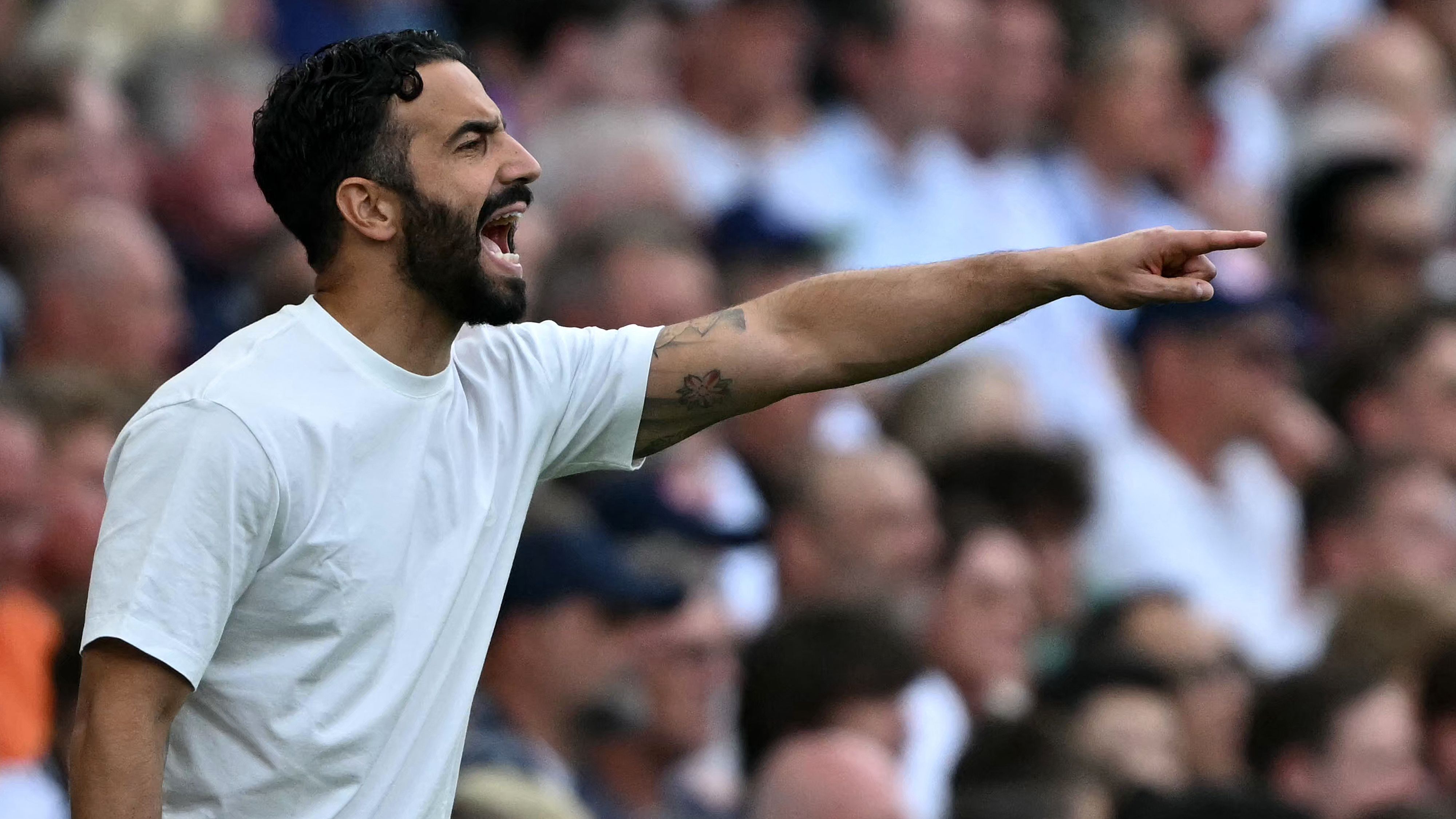 'What do you want me to do?!' - Calvin Bassey claims Man Utd's goal against Fulham should have been disallowed