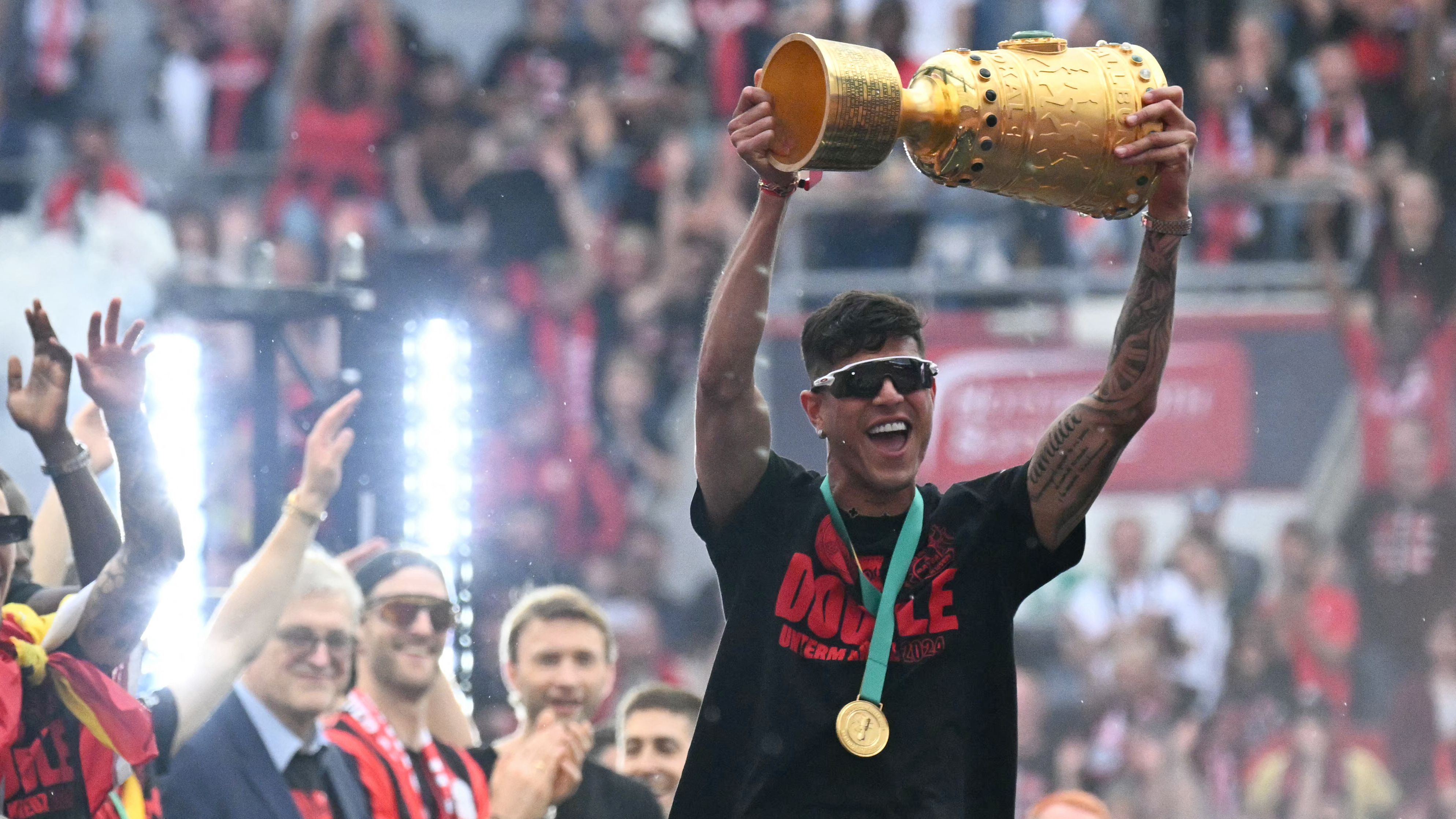 Piero Hincapie: Why Arsenal want to sign Bayer Leverkusen's 'lad with an unusual name' who idolises Sergio Ramos