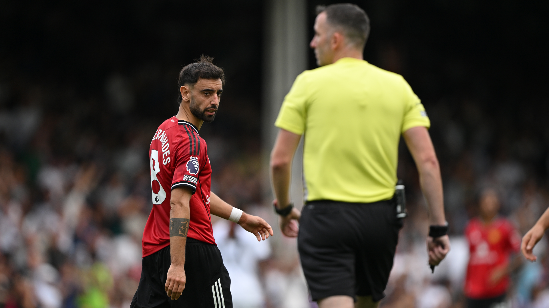 'What a big kid' - Bruno Fernandes branded an 'embarrassment' for 'crying' about Chris Kavanagh incident before Man Utd captain's missed penalty vs Fulham