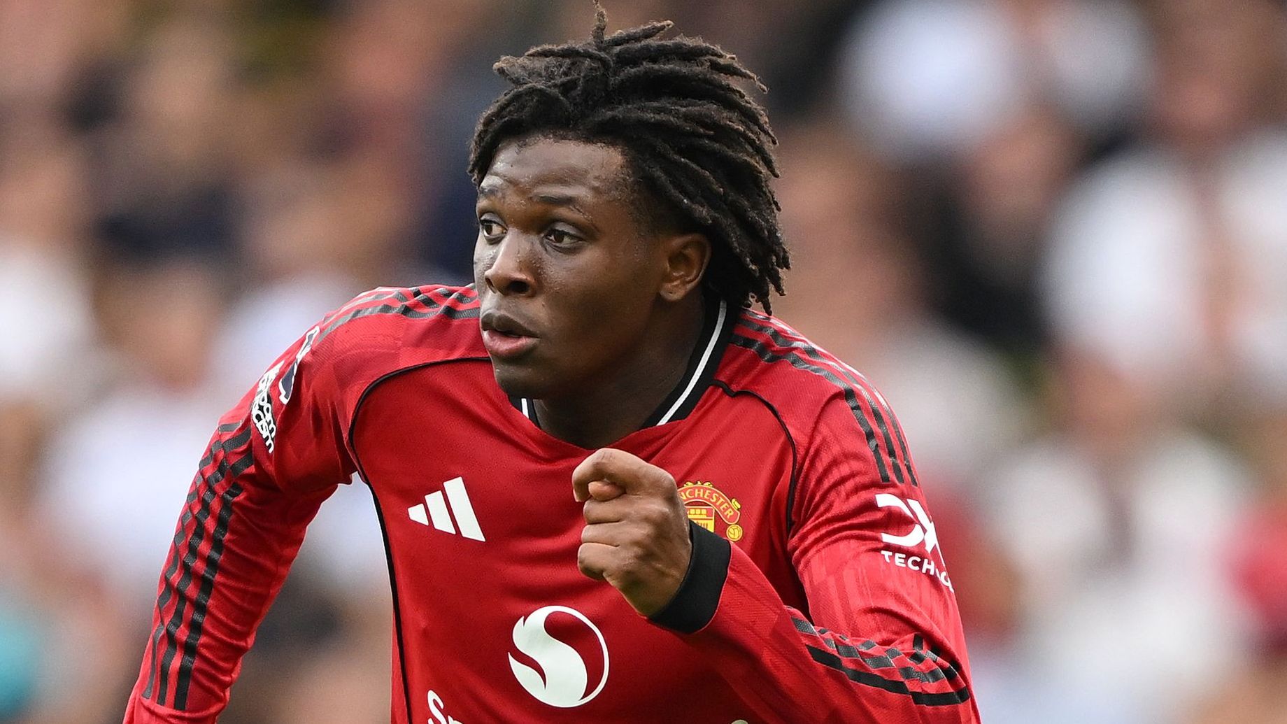 Patrick Dorgu insists Man Utd are 'aiming to win the Premier League' despite winless start to 2025-26 campaign