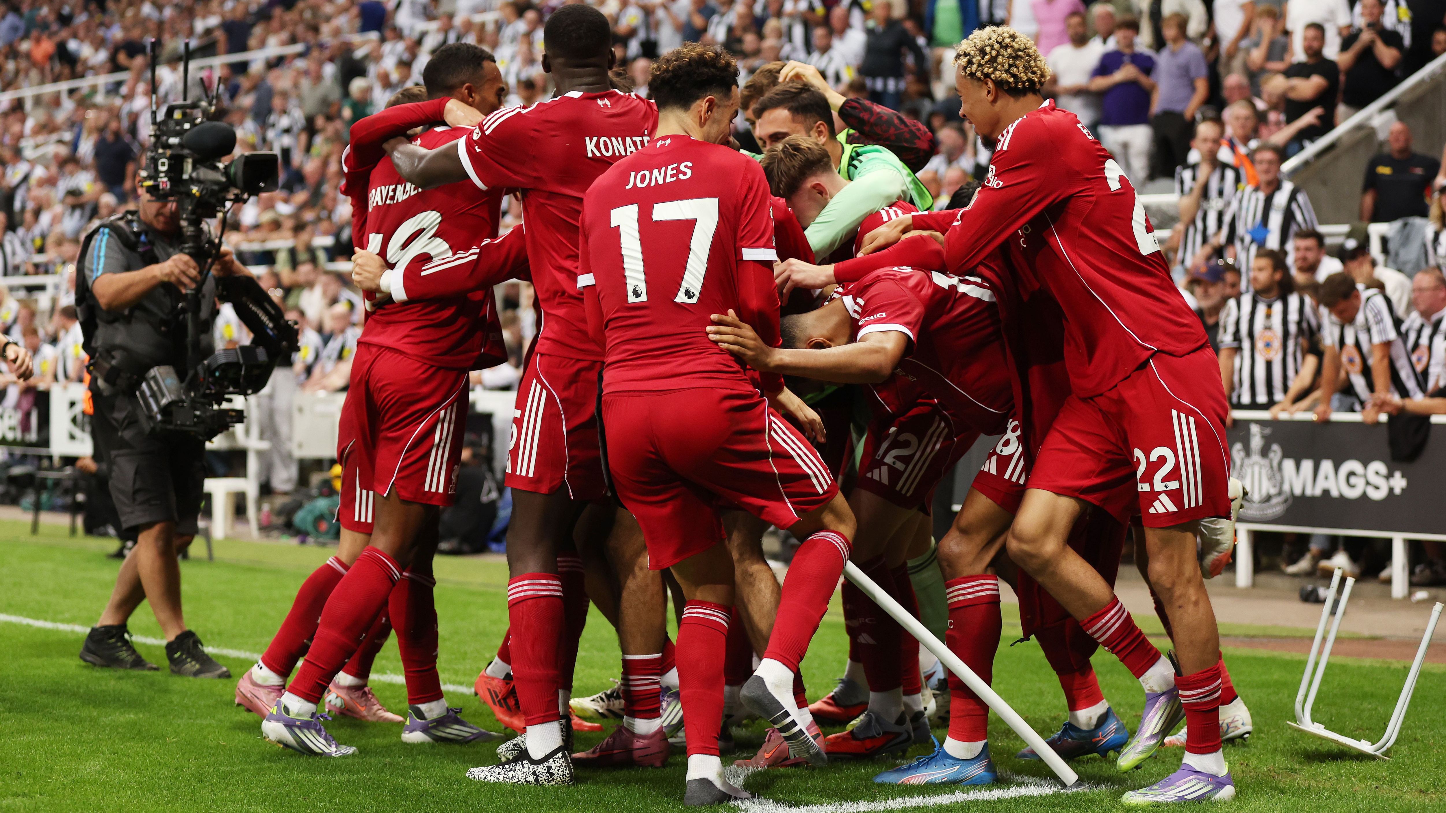 'One of the worst performances' - Jamie Carragher rips into Liverpool after last-gasp victory over Newcastle