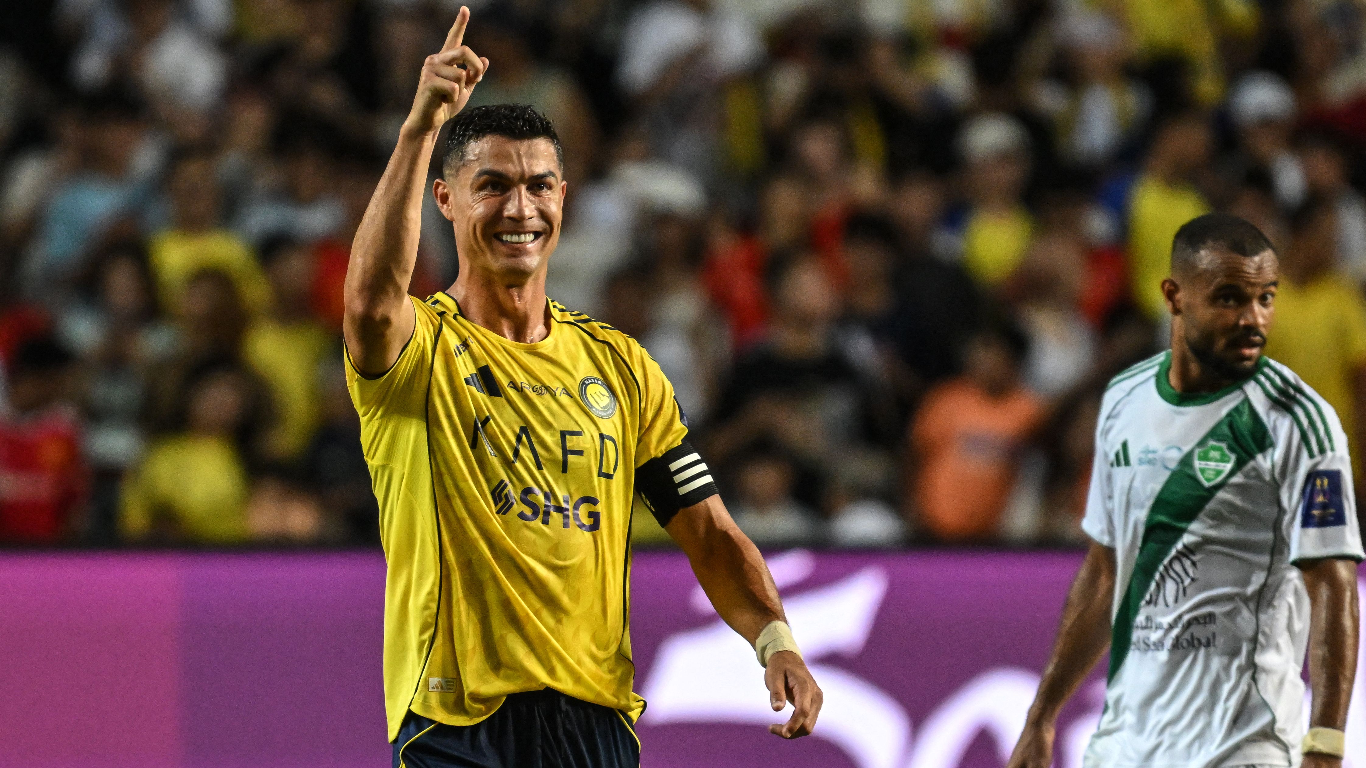 'adidas always cook!' - Cristiano Ronaldo models Al-Nassr's eye-catching new away kit for 2025-26 season as Joao Felix & Sadio Mane also star in unveiling video