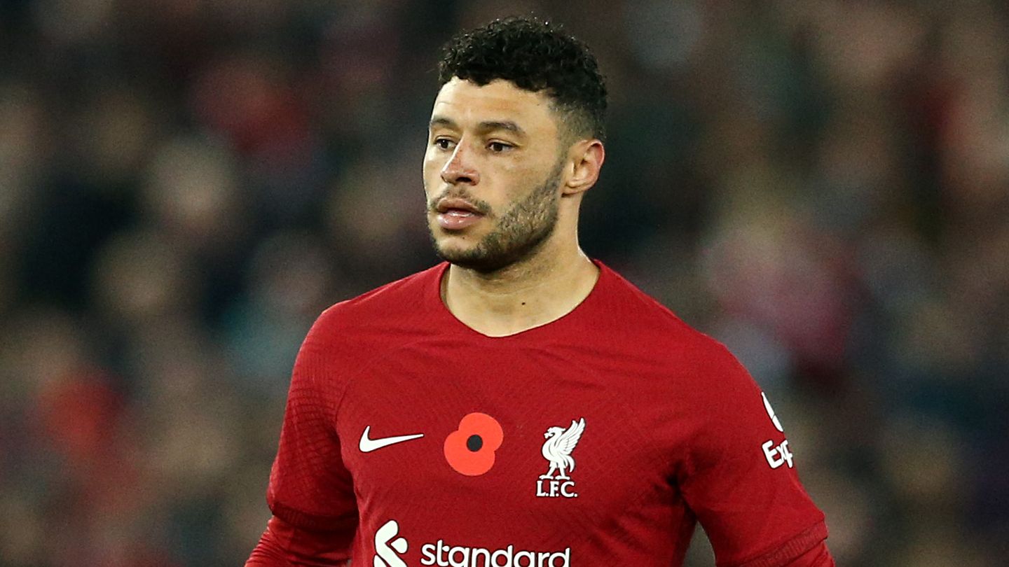 'The silence was enough' - Alex Oxlade-Chamberlain opens up on how he left Liverpool as the former Arsenal starlet searches for new club after Besiktas exit