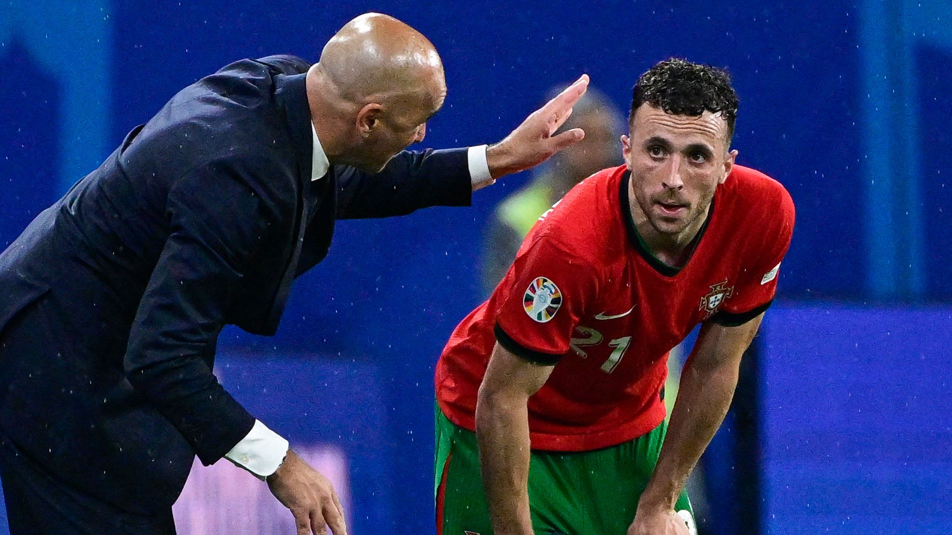 'We want to honour his memory' - Portugal boss Roberto Martinez hands Diogo Jota's No.21 shirt to close friend Ruben Neves