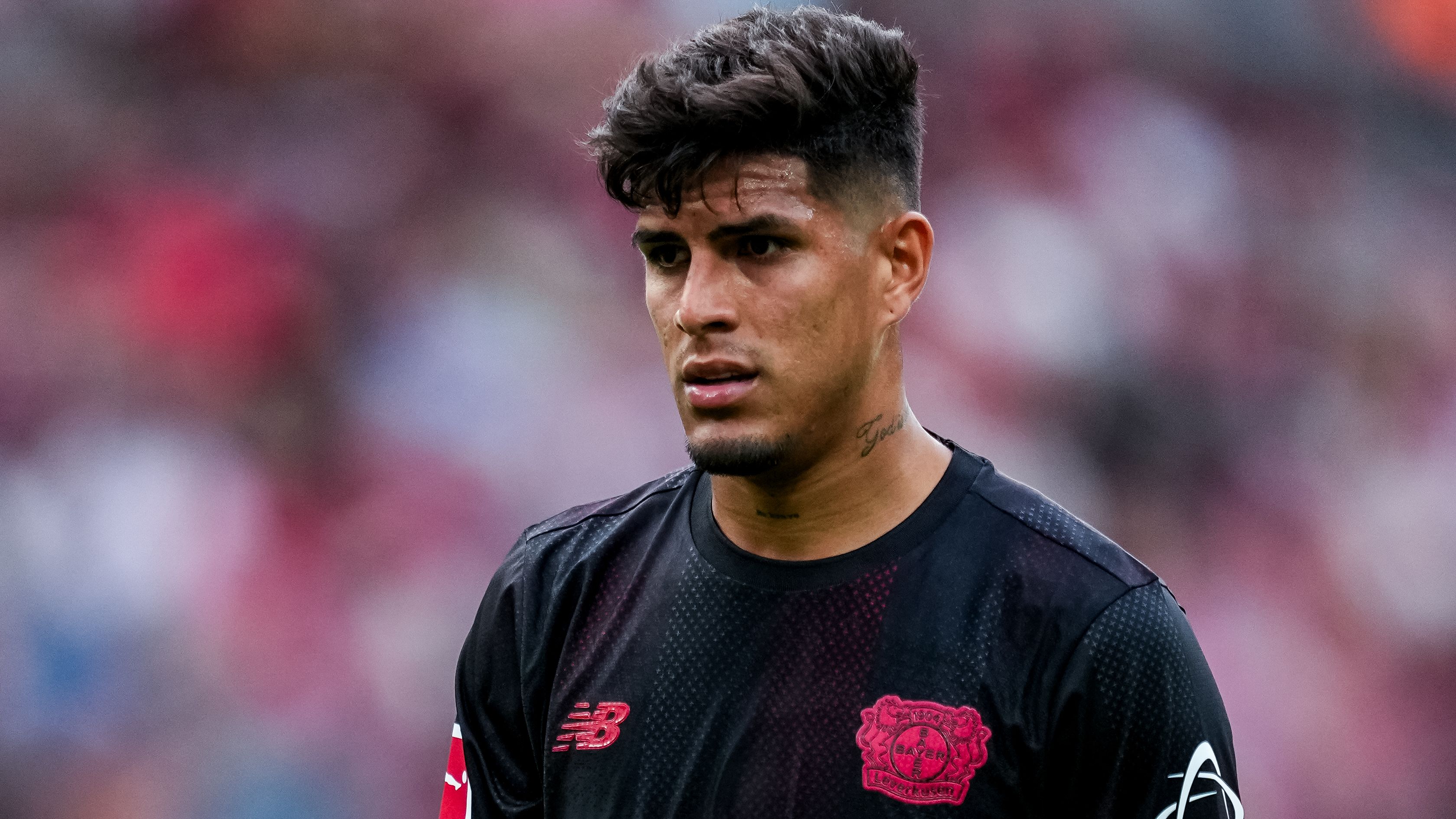 Piero Hincapie travels to London without Bayer Leverkusen's permission in bid to finalise Arsenal move