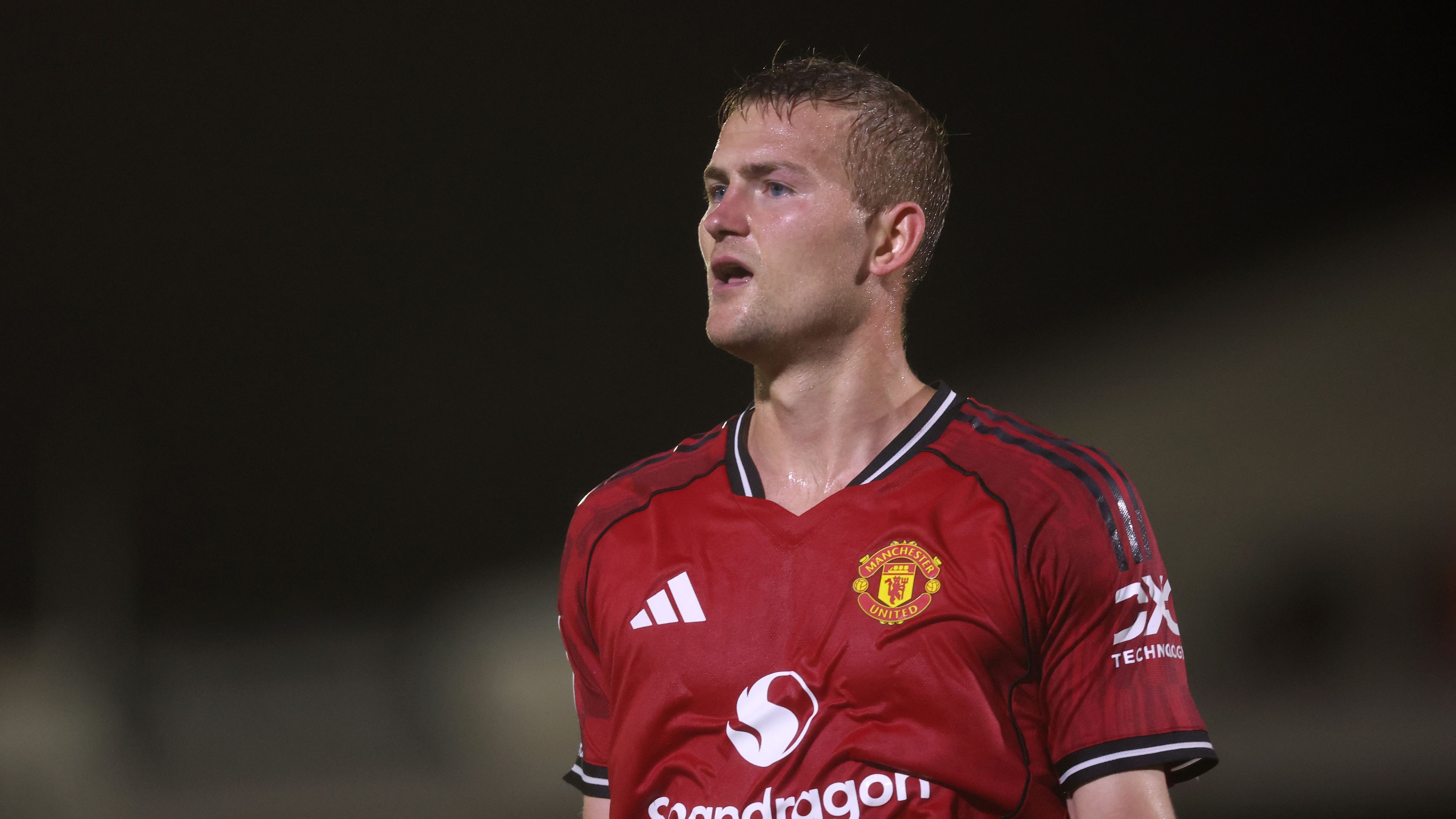 'We looked each other in the eye' - Matthijs de Ligt reveals Man Utd dressing room's honest reaction to Grimsby defeat