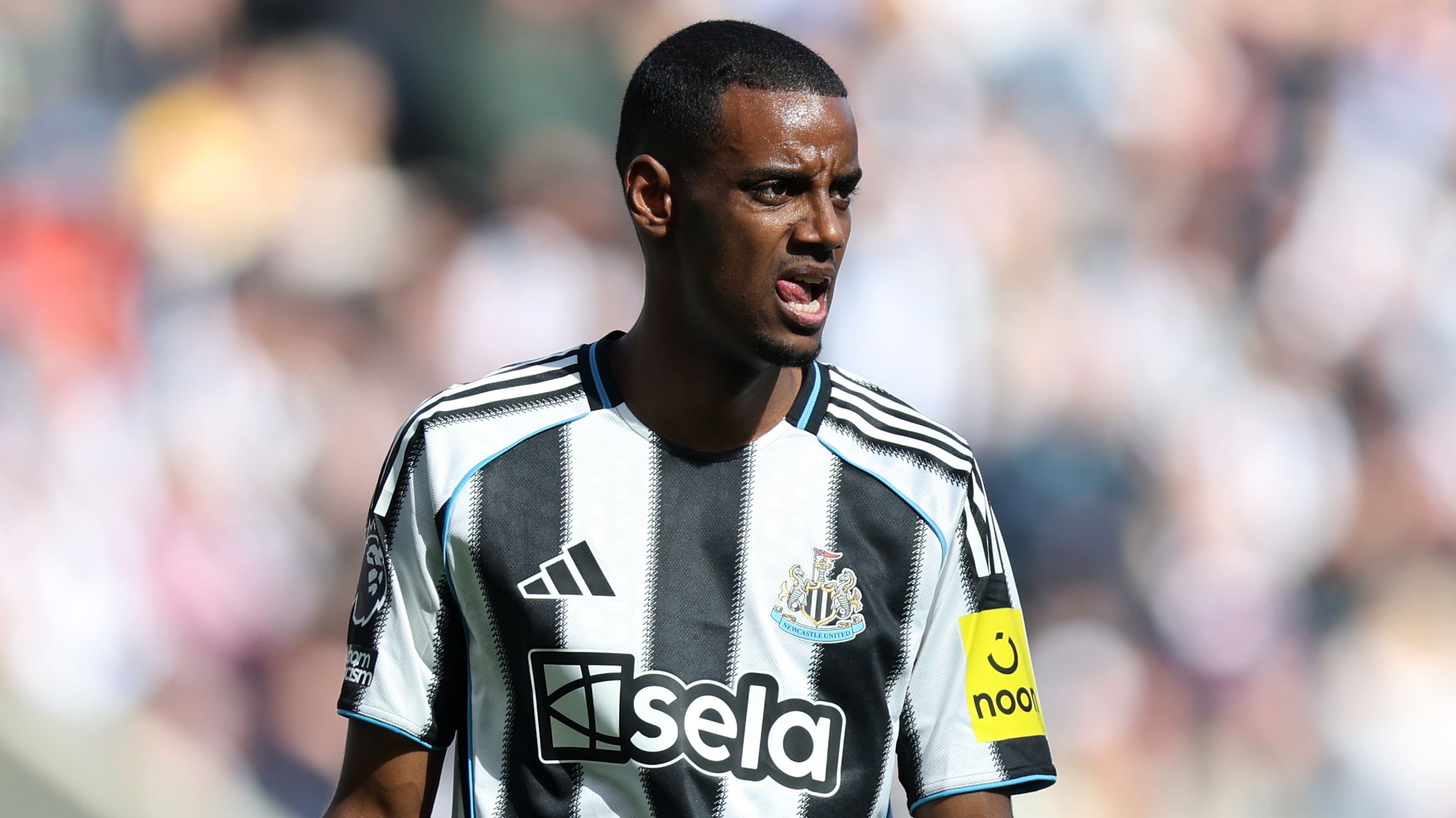 'A quicker Peter Crouch!' - Newcastle told they've overpaid for 'trip into the unknown' Nick Woltemade to tee up Alexander Isak's Liverpool move