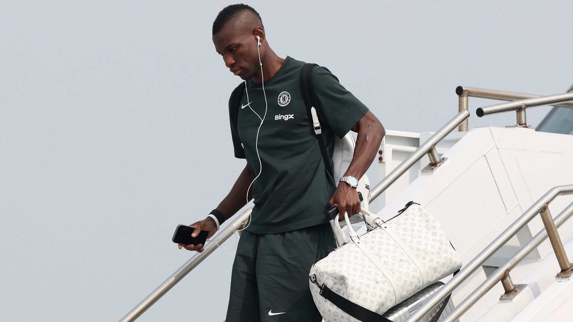 'It's supposed to be hard' - Nicolas Jackson's agent drops cryptic message after Chelsea decide to cancel Bayern Munich loan