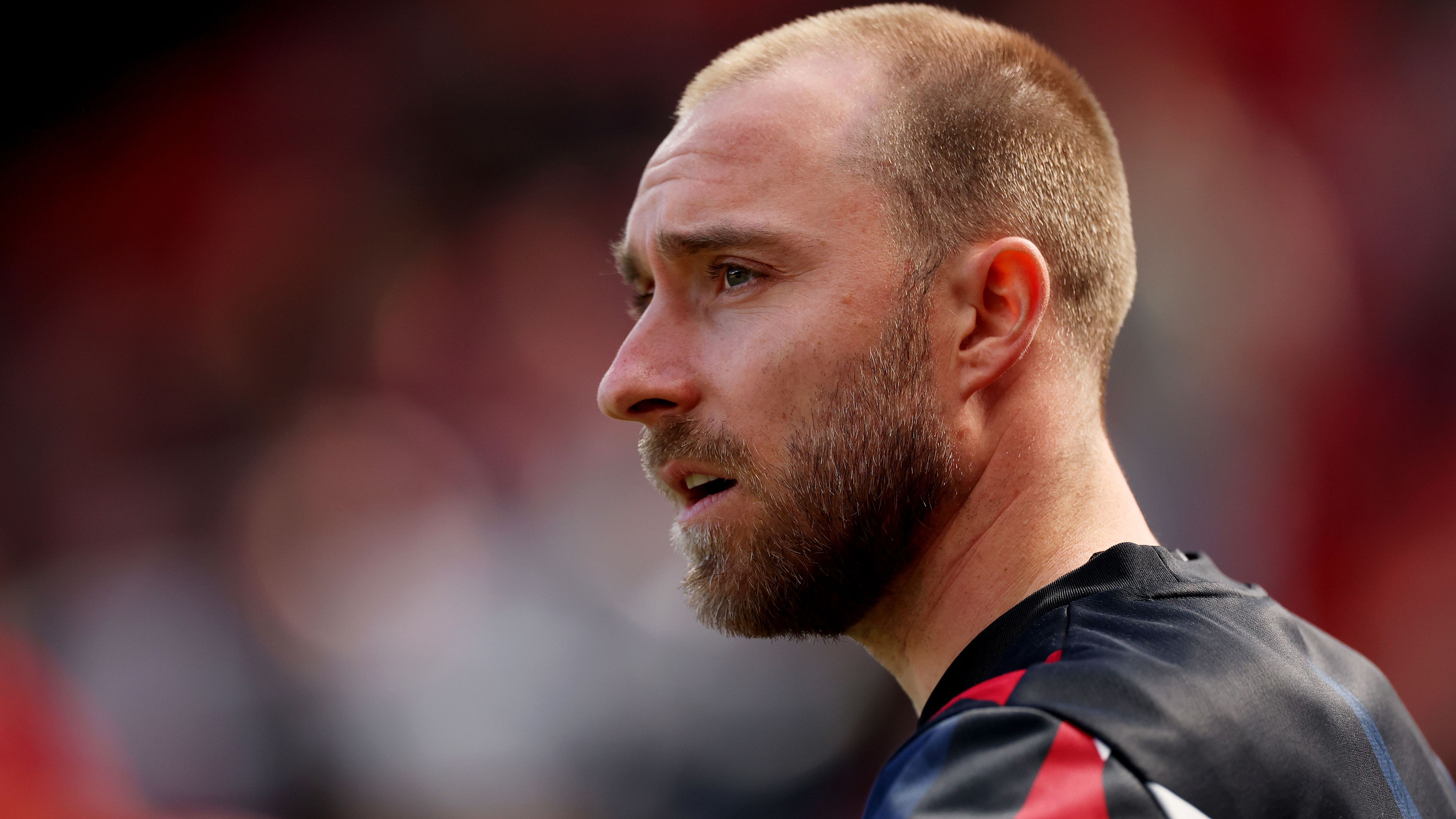 Christian Eriksen, Alex Oxlade-Chamberlain & the 10 best free agents who can be signed outside of the transfer window