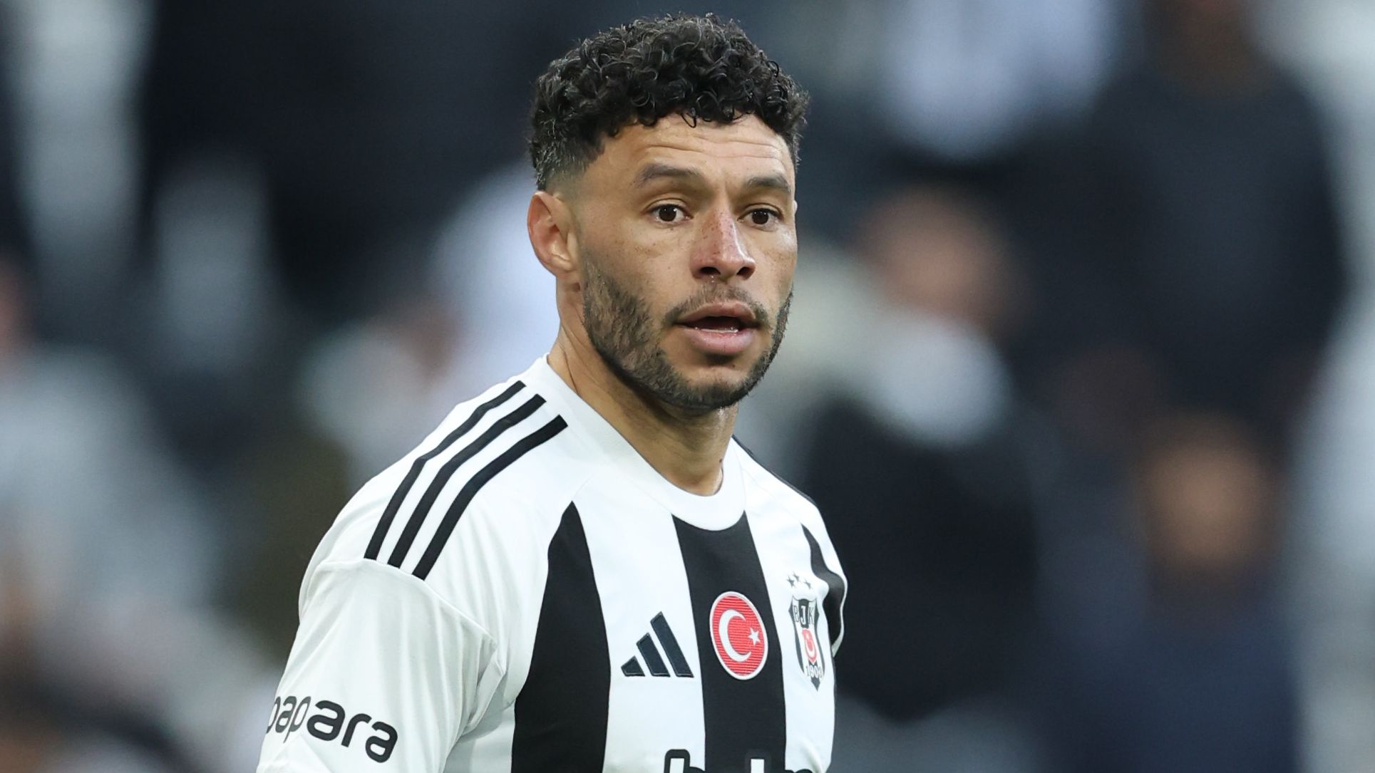 Christian Eriksen, Alex Oxlade-Chamberlain & the 10 best free agents who can be signed outside of the transfer window