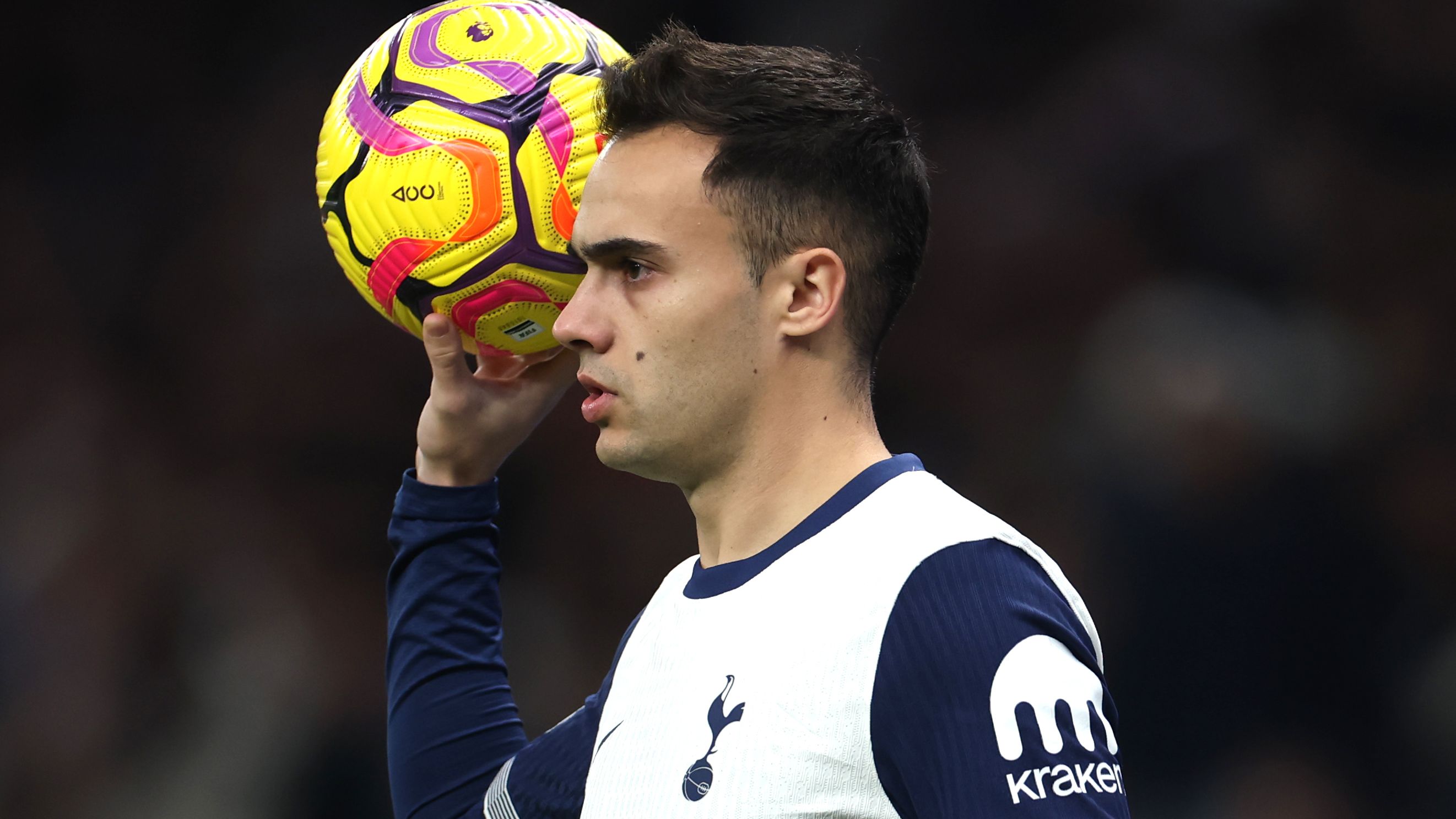 Christian Eriksen, Alex Oxlade-Chamberlain & the 10 best free agents who can be signed outside of the transfer window