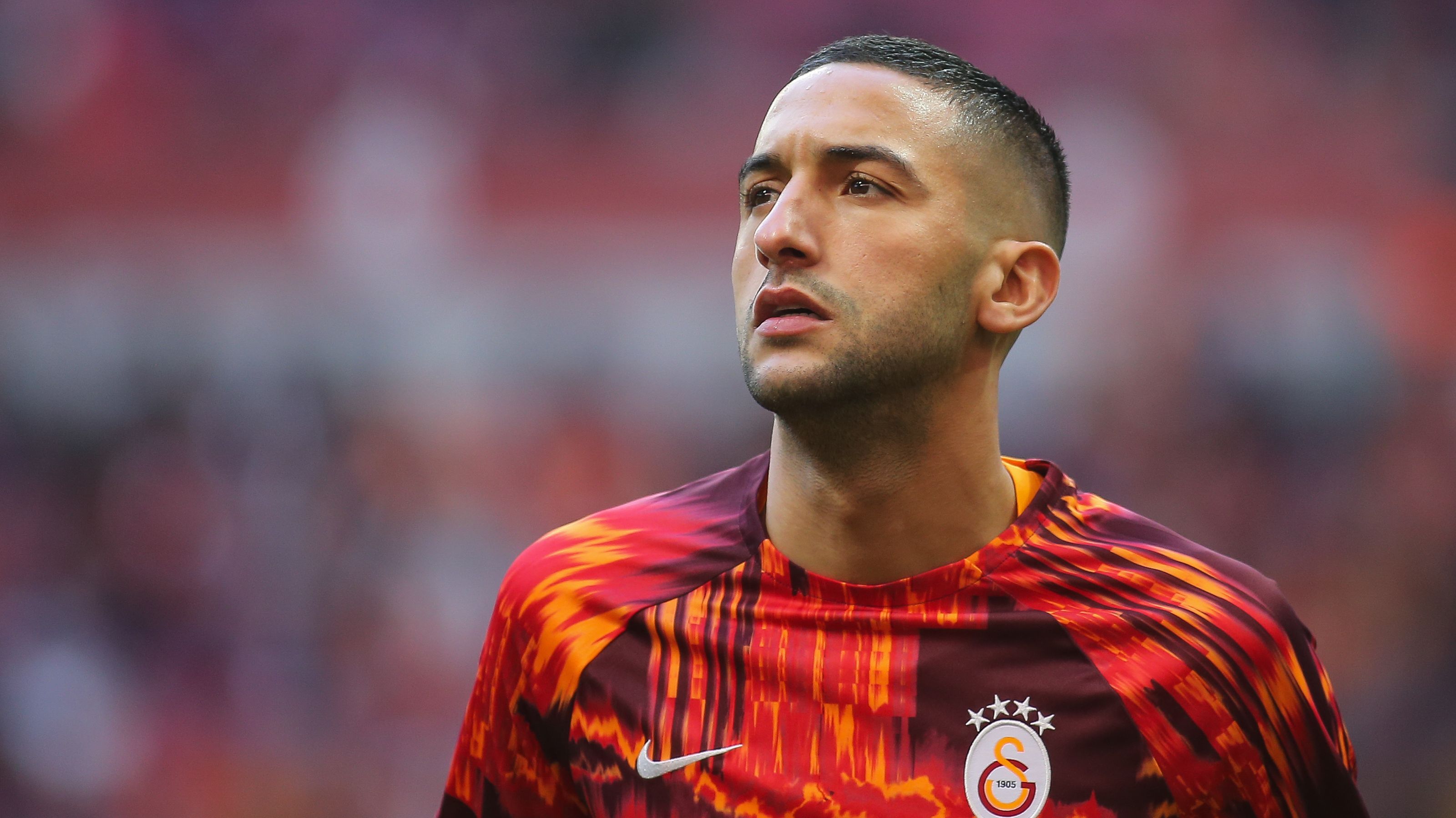 Christian Eriksen, Alex Oxlade-Chamberlain & the 10 best free agents who can be signed outside of the transfer window