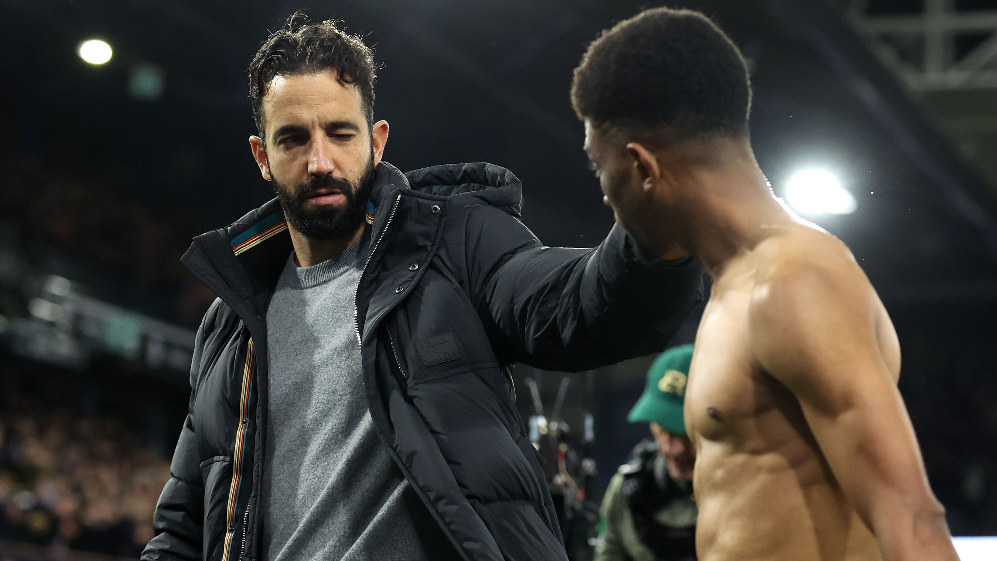 Ruben Amorim blasted for playing 'genius' Amad Diallo out of position with Man Utd players 'screaming' for system change