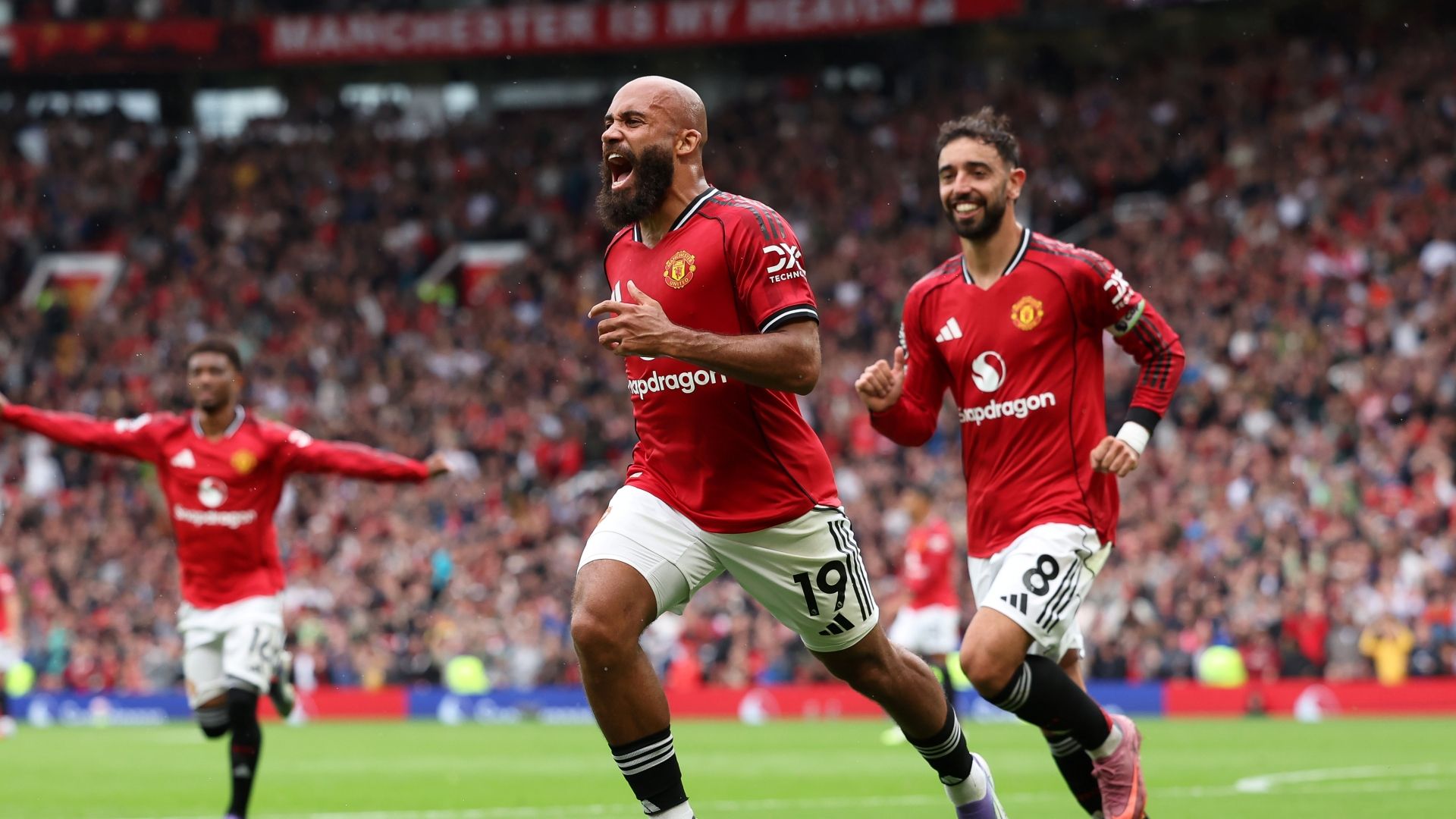 Ruben Amorim blasted for playing 'genius' Amad Diallo out of position with Man Utd players 'screaming' for system change