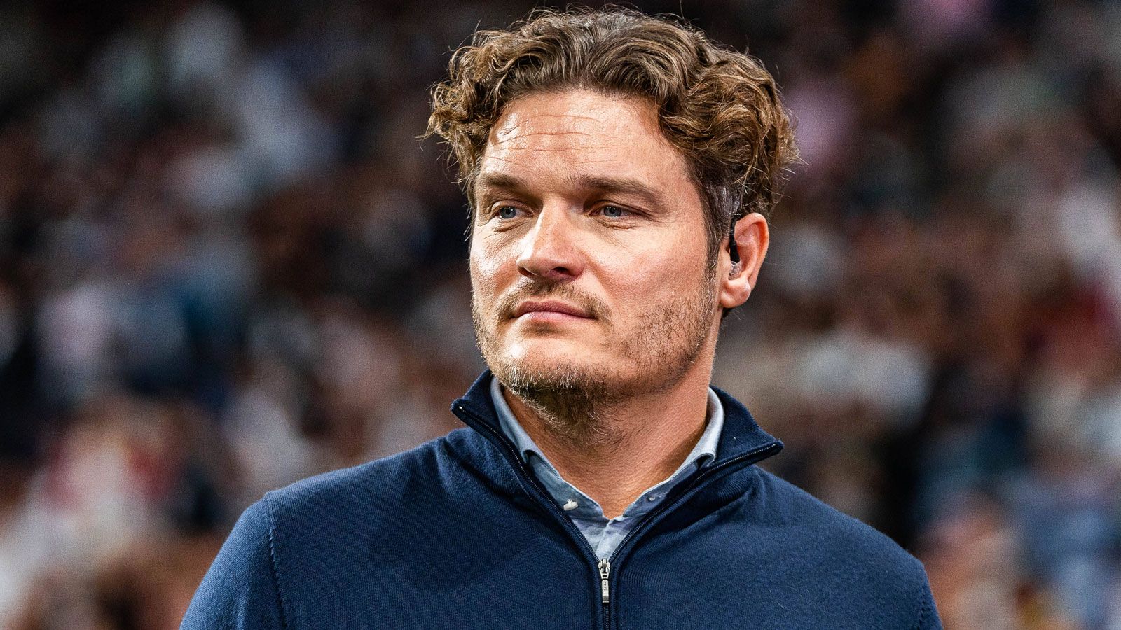 Have Bayer Leverkusen found Erik ten Hag's replacement already? Talks with ex-Borussia Dortmund coach begin after former Man Utd boss sacked