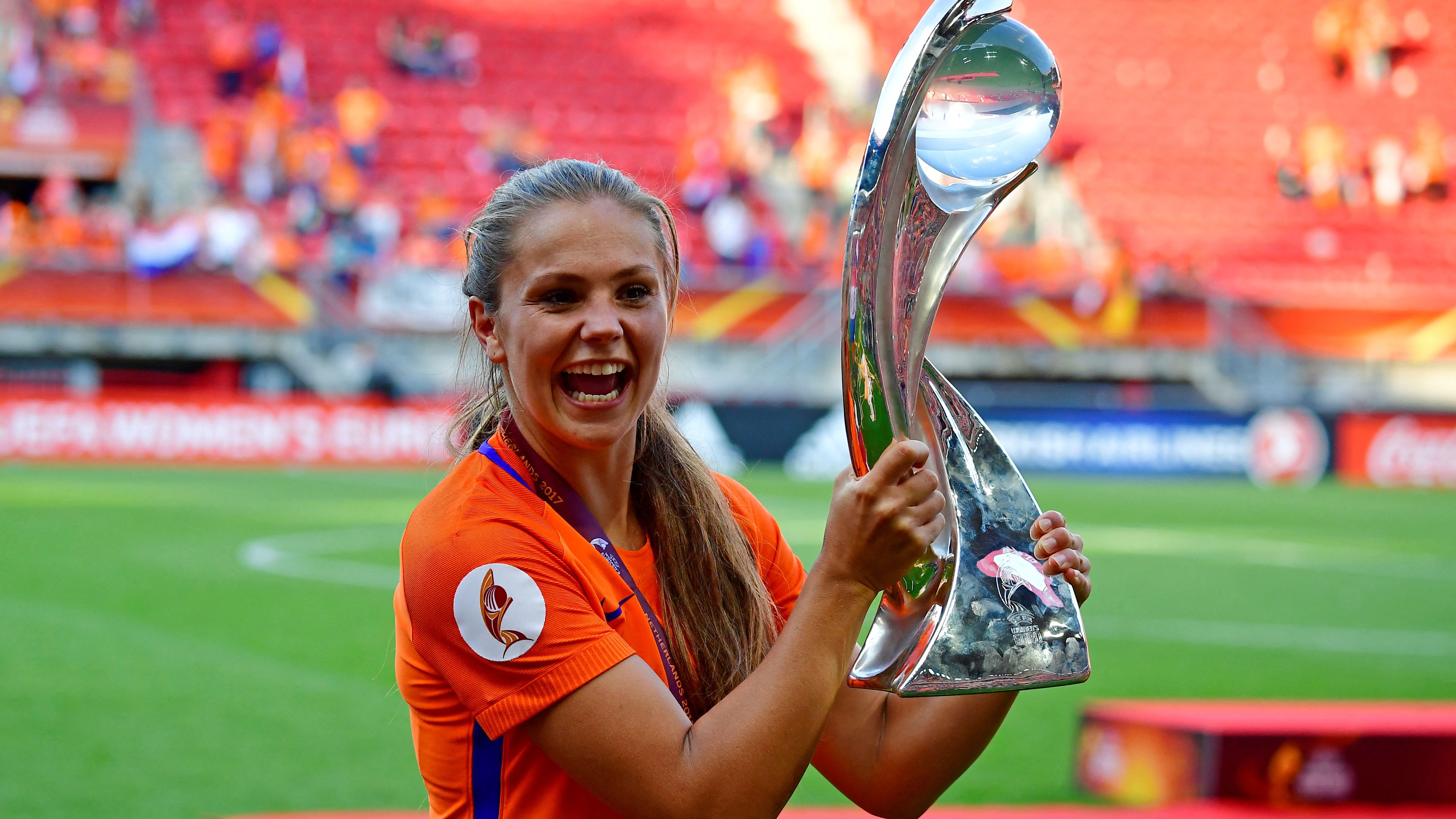 Lieke Martens announces retirement to end era-defining career in women's football