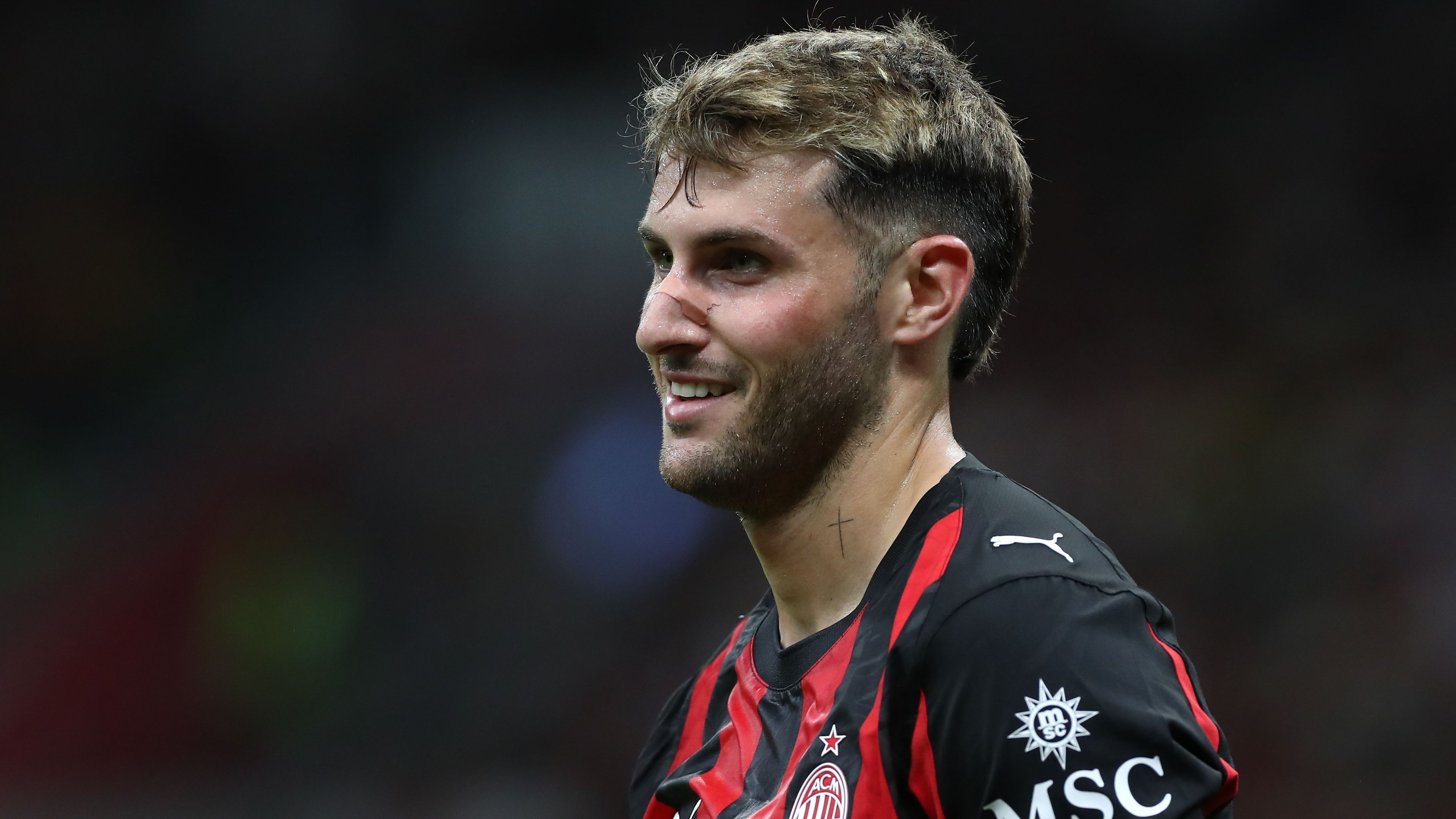 Santi Gimenez turns down Roma transfer as part of Artem Dovbyk swap as Mexican striker insists he will stay at San Siro