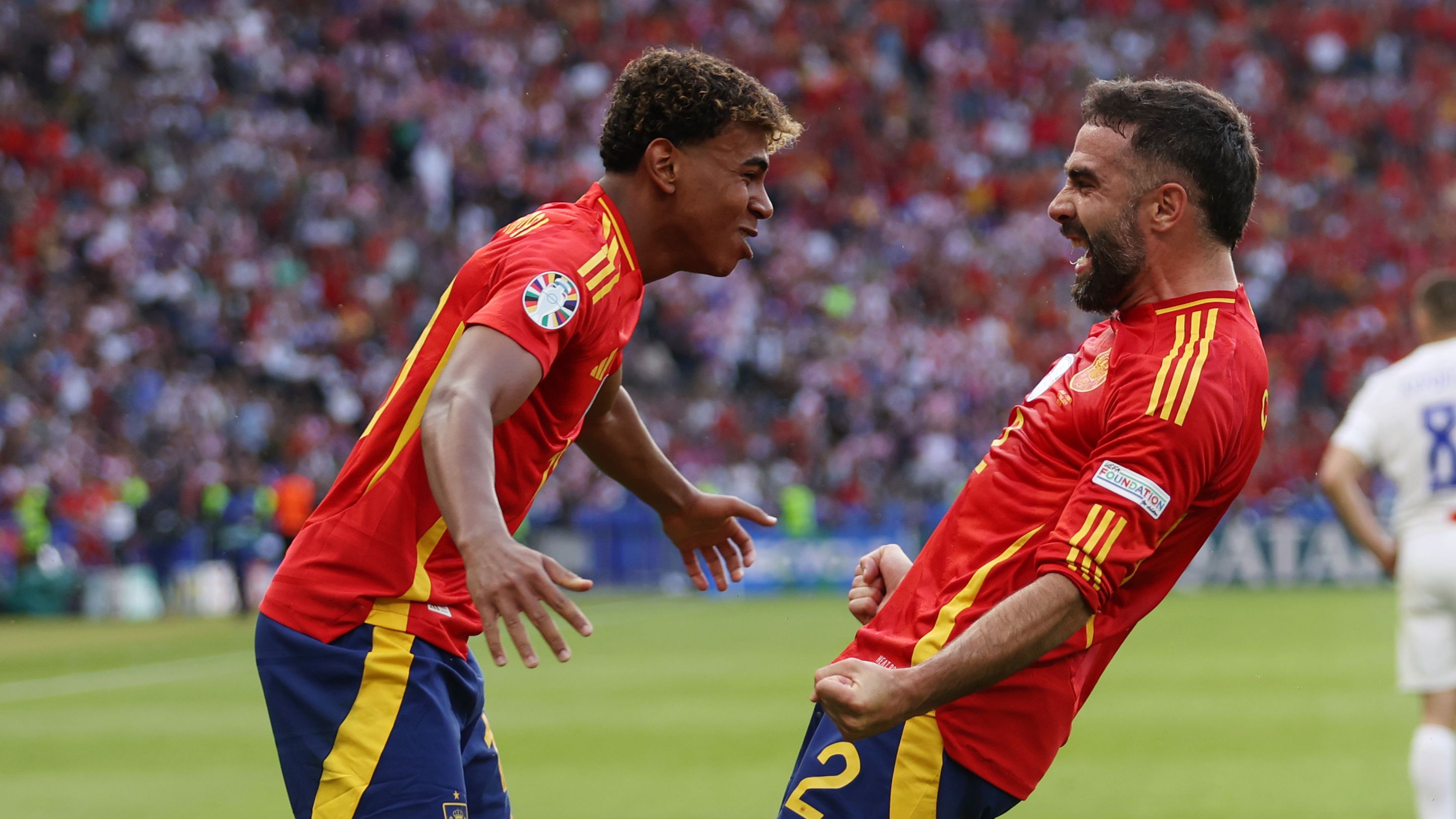 Lamine Yamal situation is 'complicated' as Real Madrid hero warns Barcelona star that 'mistakes' will be made amid teenager's meteoric rise to Ballon d'Or favourite