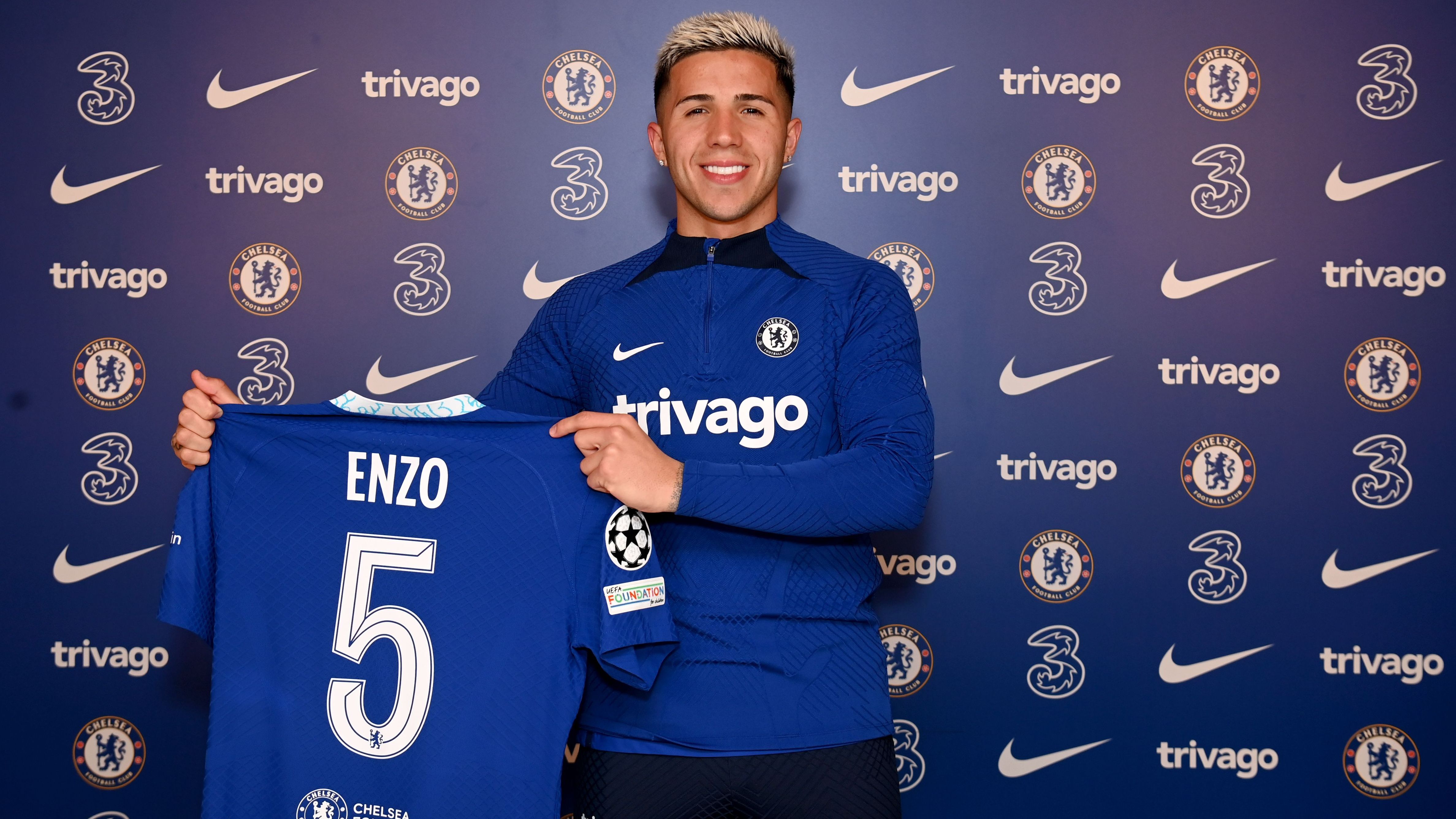 Liverpool's £450m spending spree, PSG's record-breaking summer, Real Madrid's Galacticos and the craziest single-club transfer windows ever - ranked