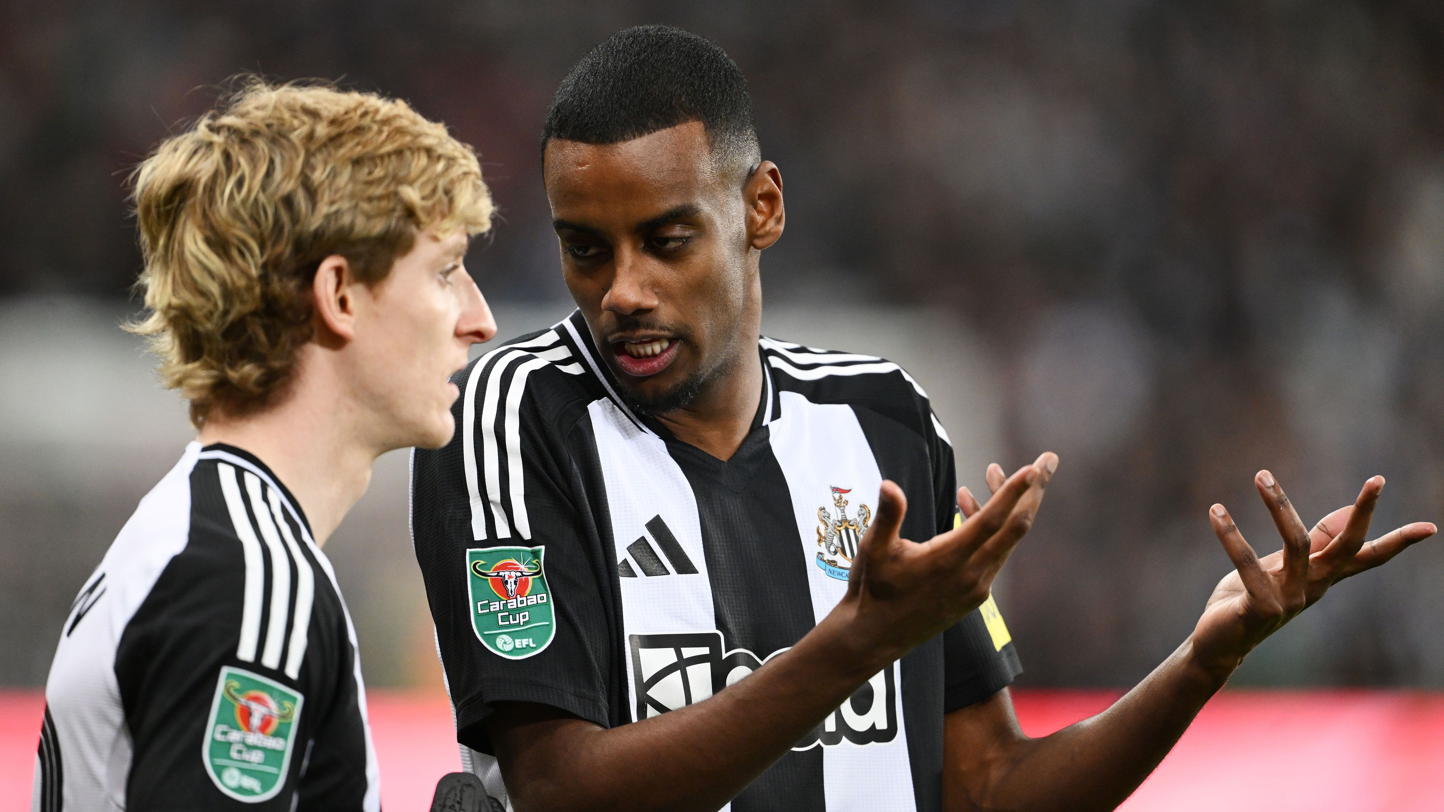 Anthony Gordon pens emotional goodbye to 'brother' Alexander Isak after seeing Newcastle team-mate complete controversial Liverpool transfer