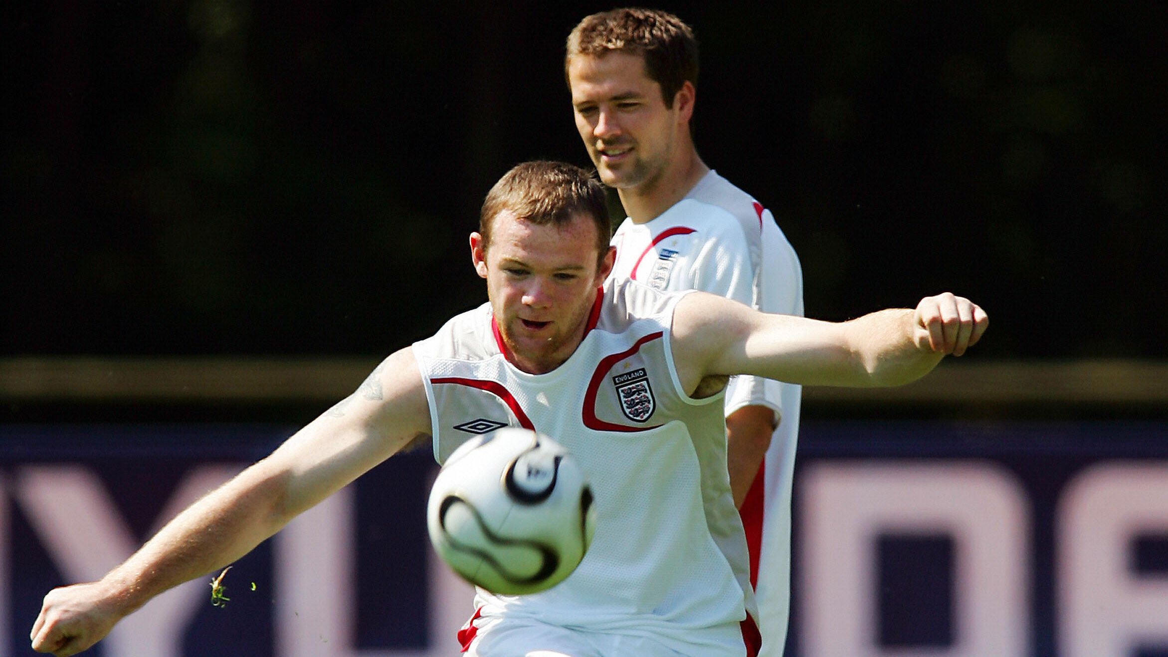 Wayne Rooney called out over England training ground incident as ex-team-mate Michael Owen insists Man Utd legend had 'no respect'