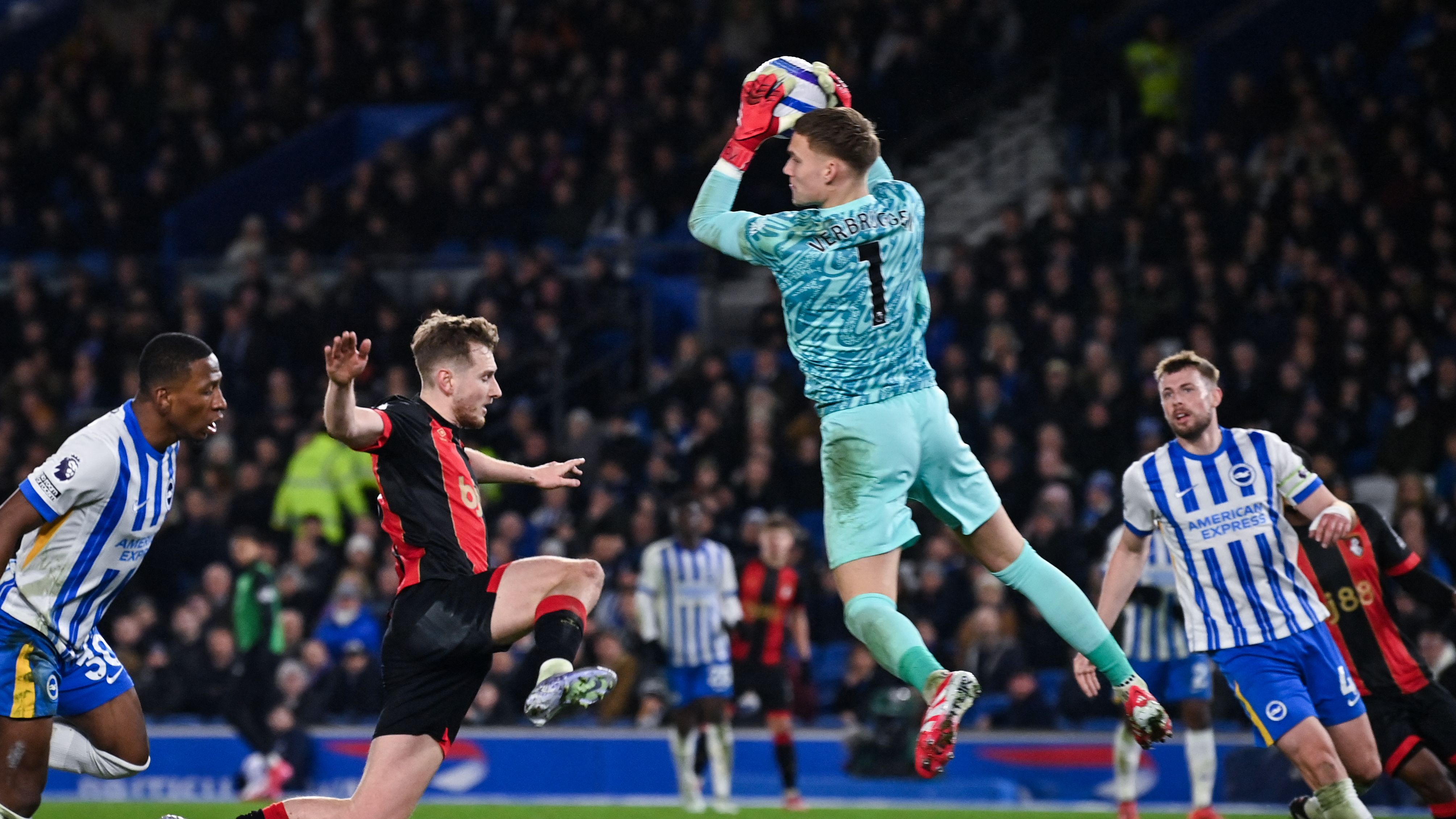 Bart Verbruggen responds to Bayern Munich transfer rumours as Brighton goalkeeper taking it 'step by step'