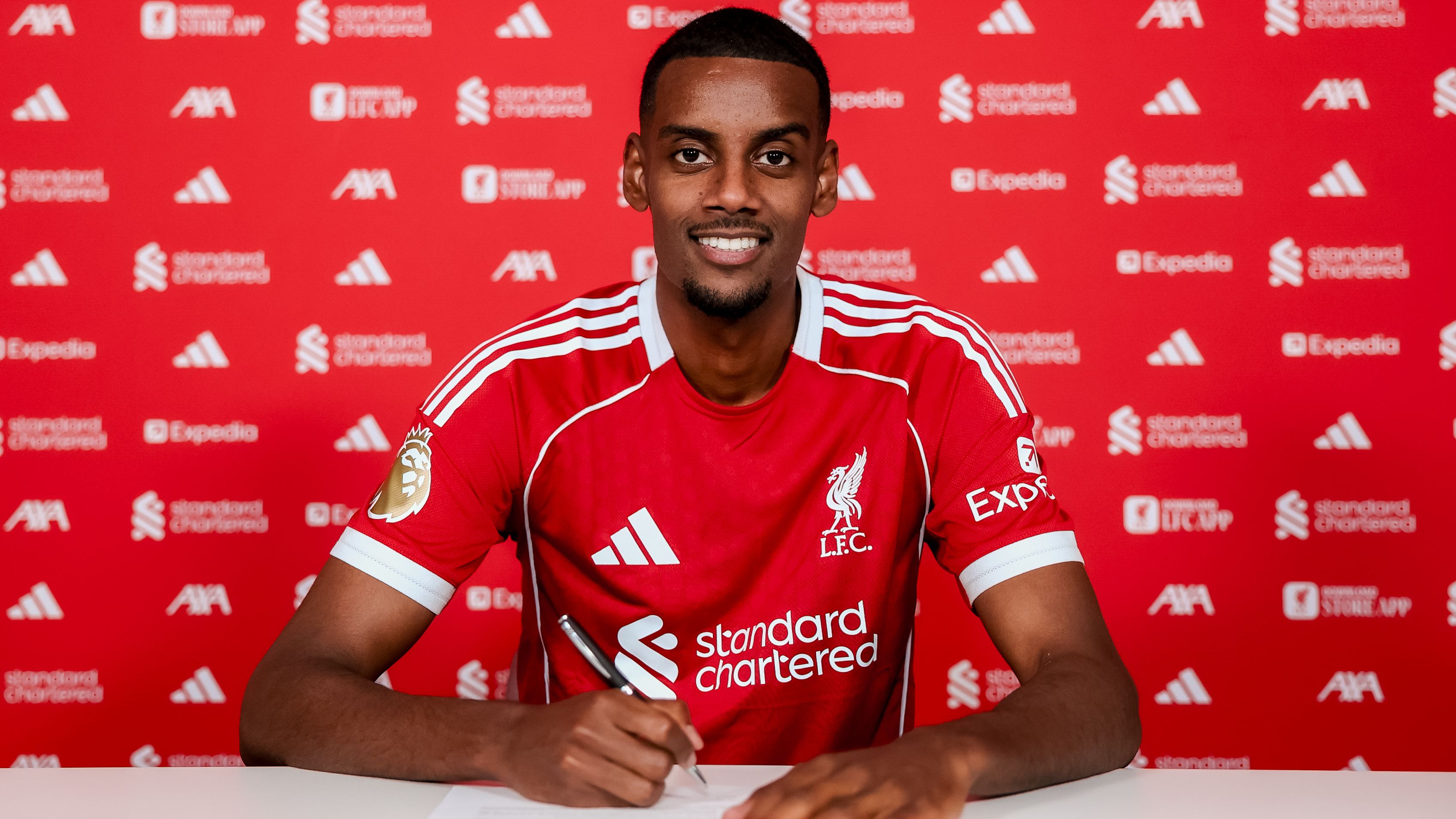 Revealed: How the Premier League's insane summer spending led to record-breaking transfer window - with over 13,000 players making moves