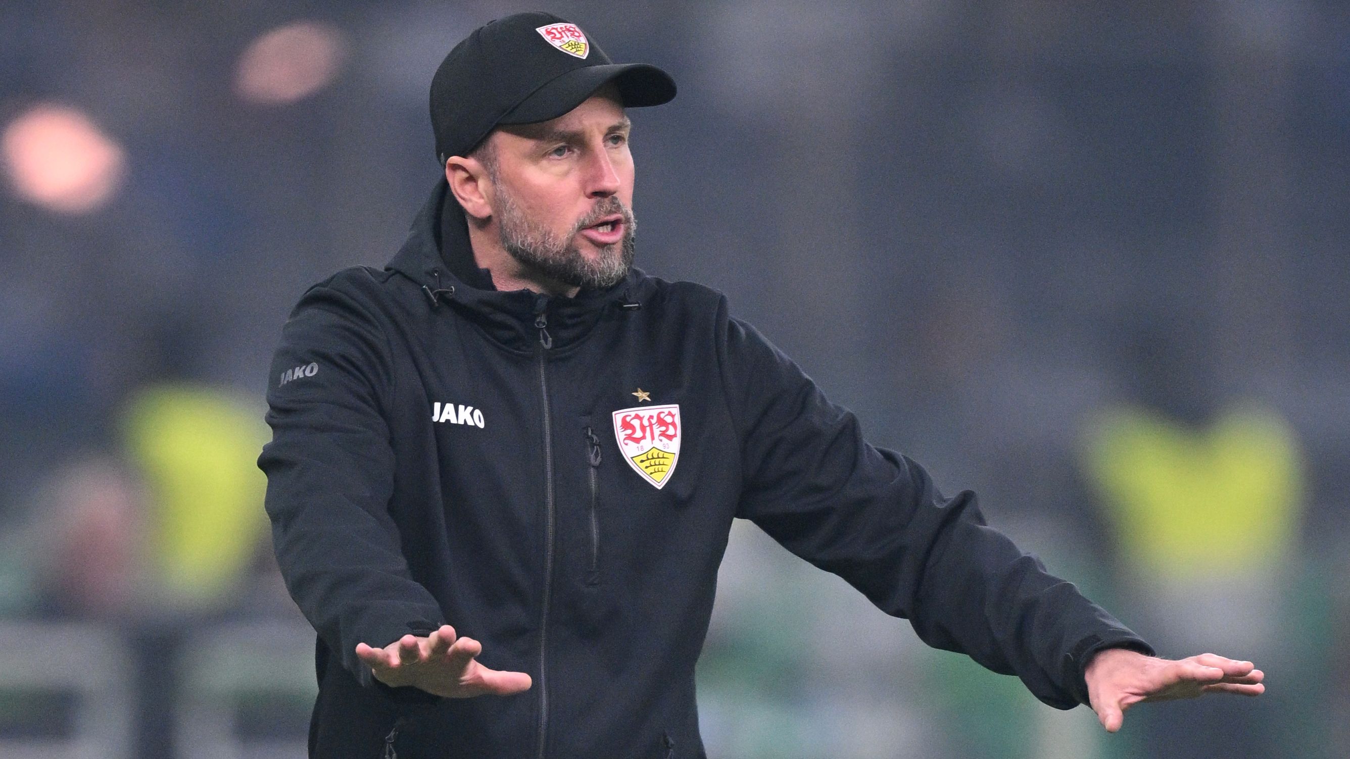 Stuttgart coach strongly dismisses Fenerbahce talk as Turkish side look to steal Jose Mourinho's successor from Europa League opponents