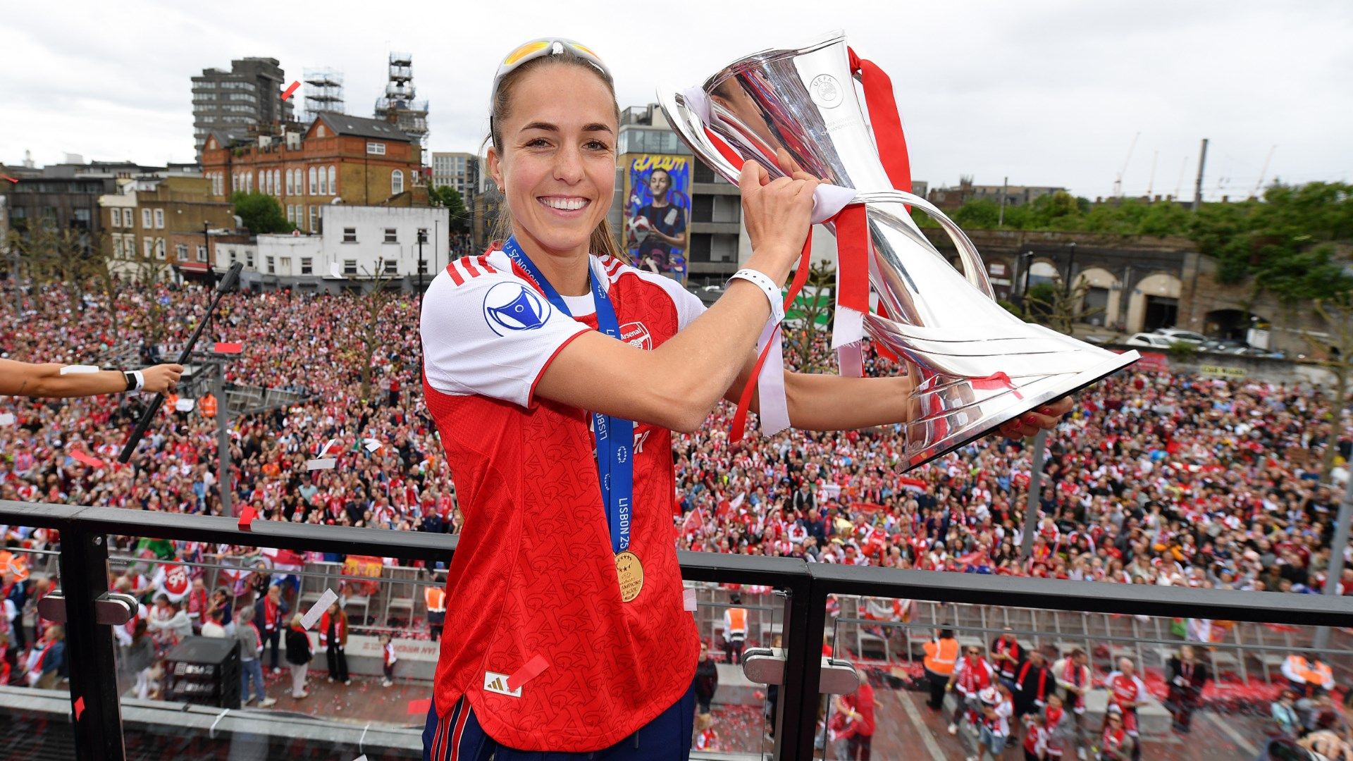 'One of the hardest decisions ever' - Arsenal favourite Lia Walti ends seven-year stay with Gunners to join Juventus on WSL deadline day