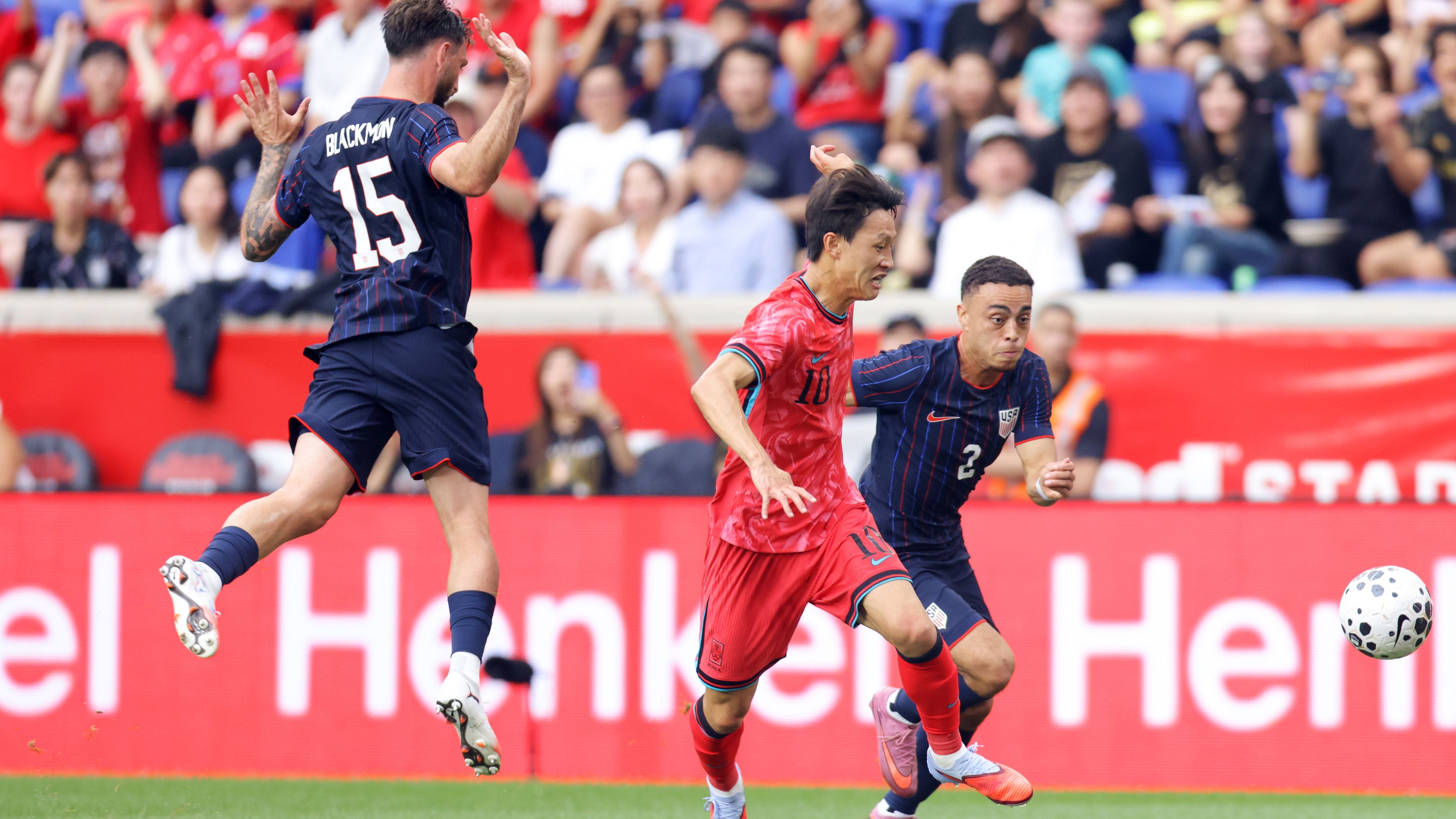 'He's trying to pass the buck here' - Herculez Gomez accuses USMNT's Mauricio Pochettino of shifting blame following controversial interview