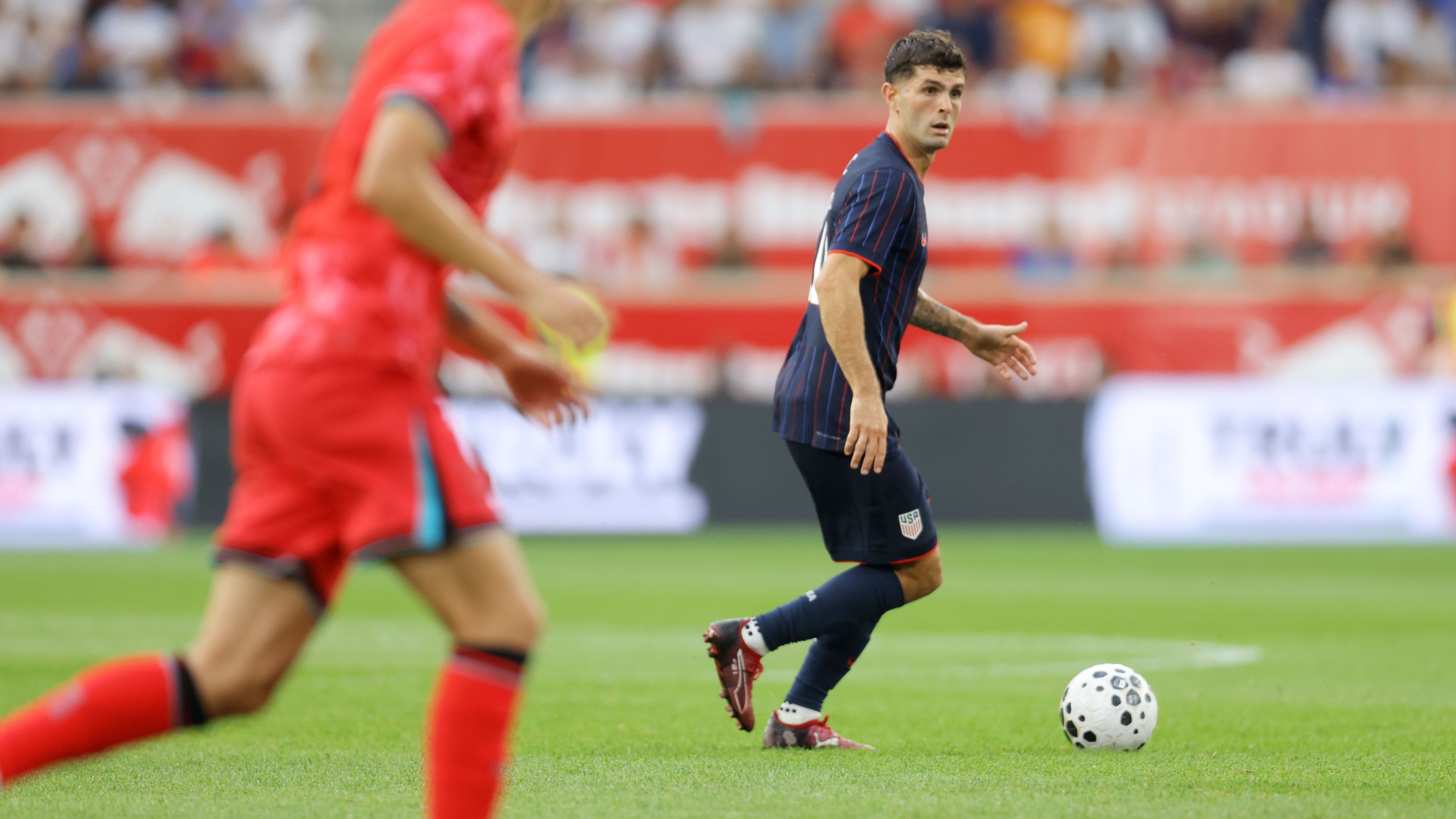 'He's trying to pass the buck here' - Herculez Gomez accuses USMNT's Mauricio Pochettino of shifting blame following controversial interview