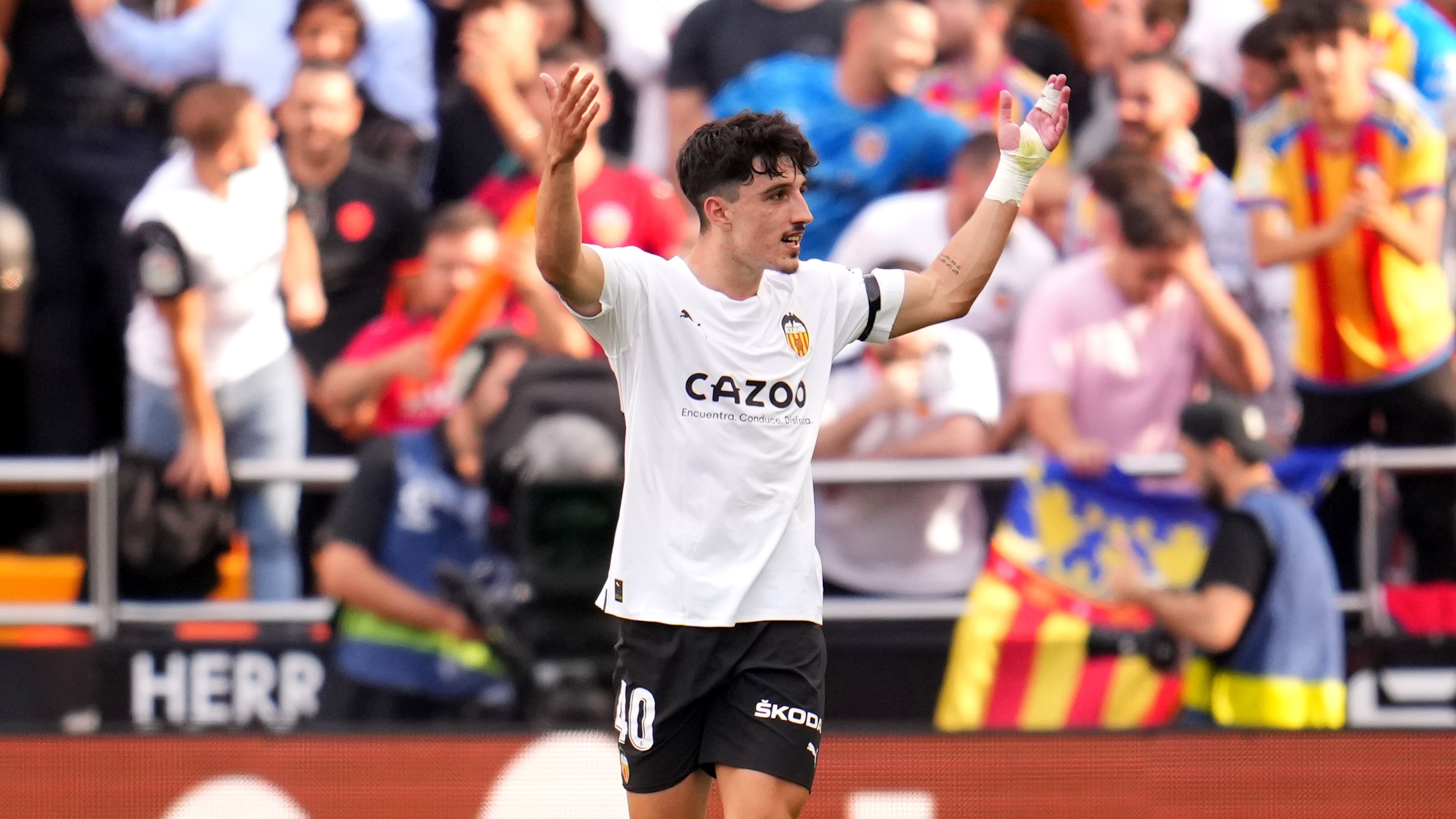 'We still don't know where we'll play' - Camp Nou debacle annoys Valencia star as Barcelona await final decision ahead of first La Liga home game