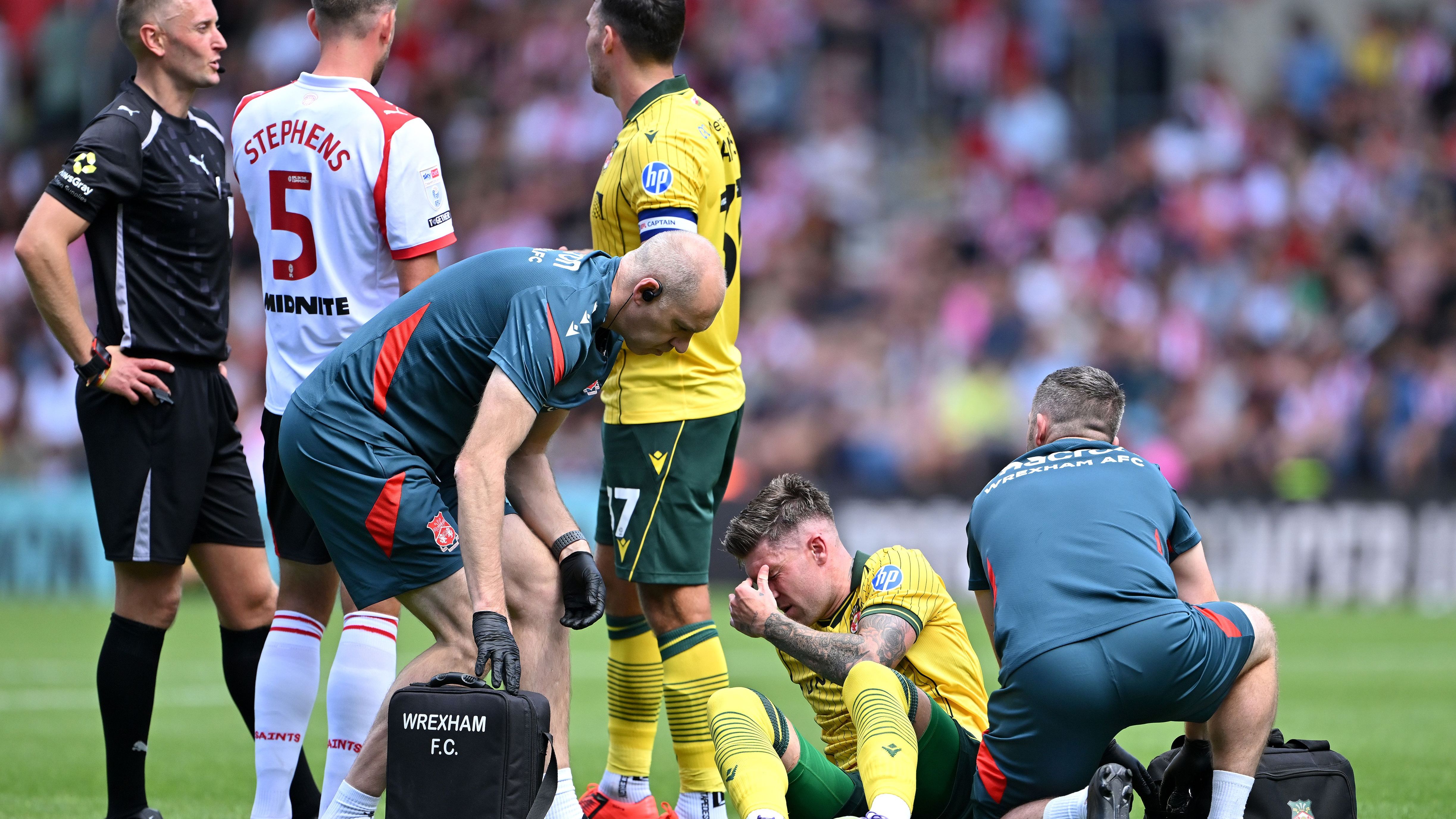 Josh Windass pays tribute to 'genuine fellas' Ryan Reynolds & Rob McElhenney for 'personal' approach at Wrexham