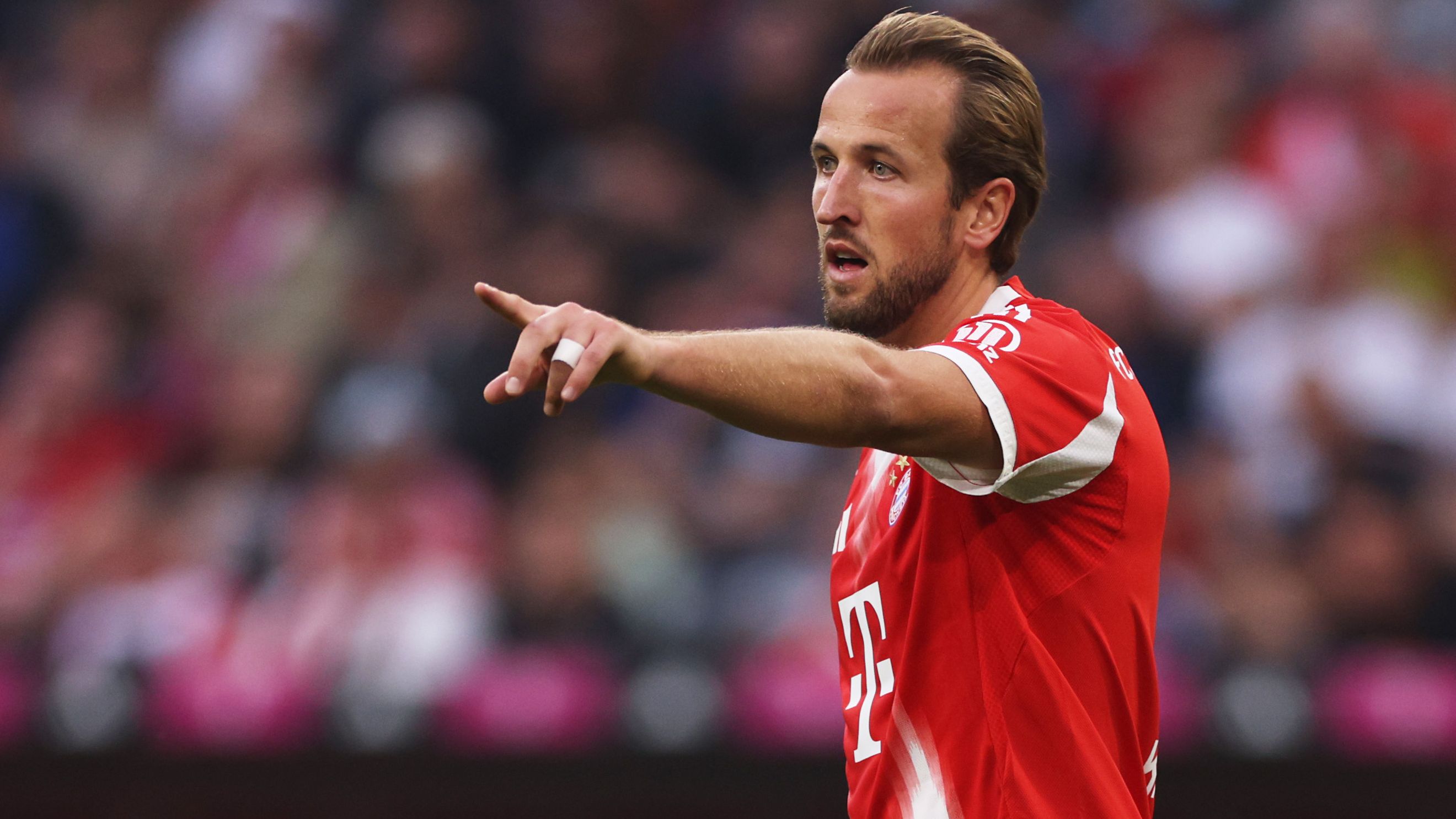 Harry Kane's perfect game! England captain gets top score from German media after leading Bayern Munich's demolition of Hamburg