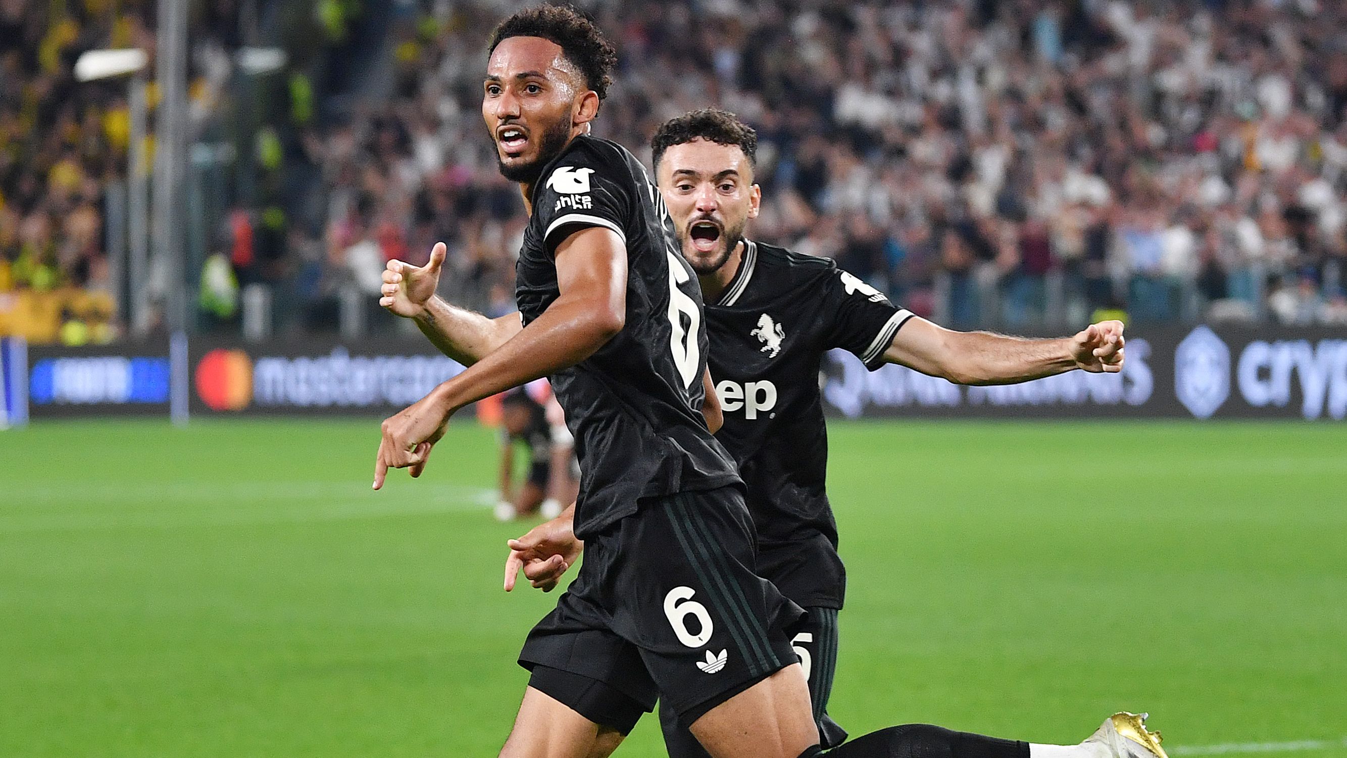 'The referee damaged us!' - Juventus coach rages at costly decision in 4-4 Borussia Dortmund draw but admits a point was 'the best we could do'