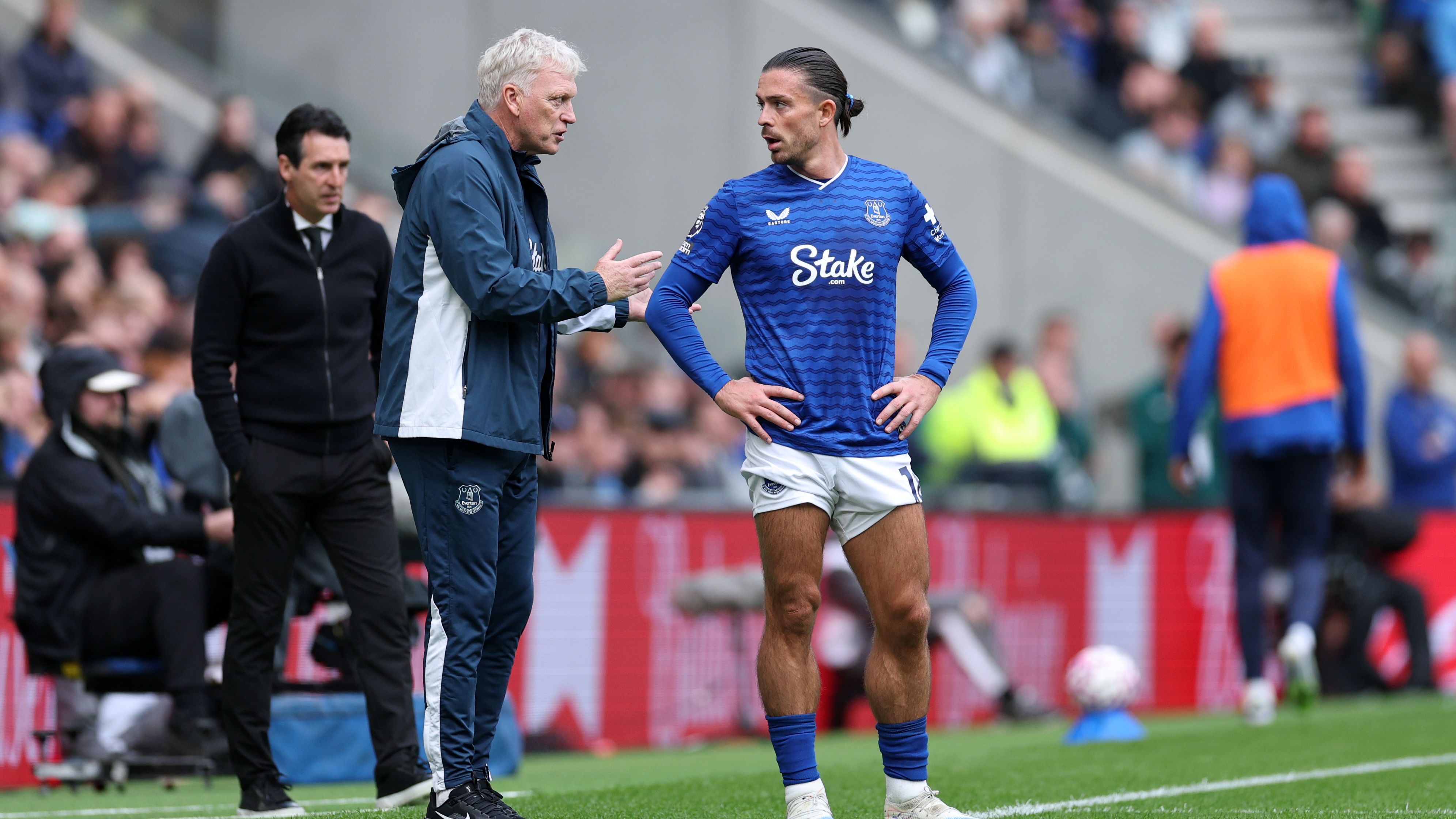 Jack Grealish accused of 'overplaying' at Everton as David Moyes tipped to pull Man City loanee into his office for honest conversation