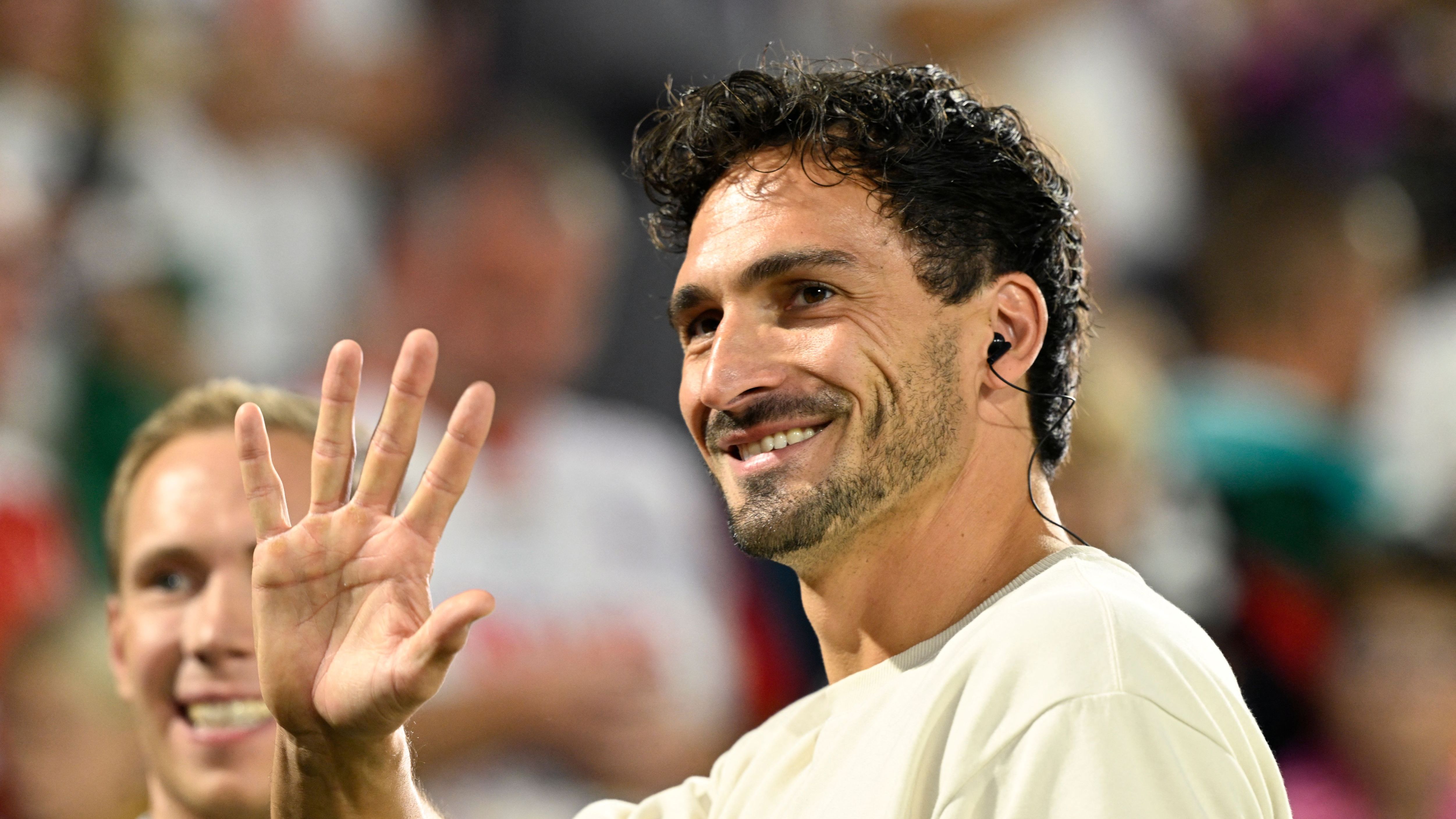 'Top players' won't be able to play! Mats Hummels joins Kylian Mbappe and Pep Guardiola as ex-Bayern & Dortmund defender warns stars being 'worn down' by intense football calendar