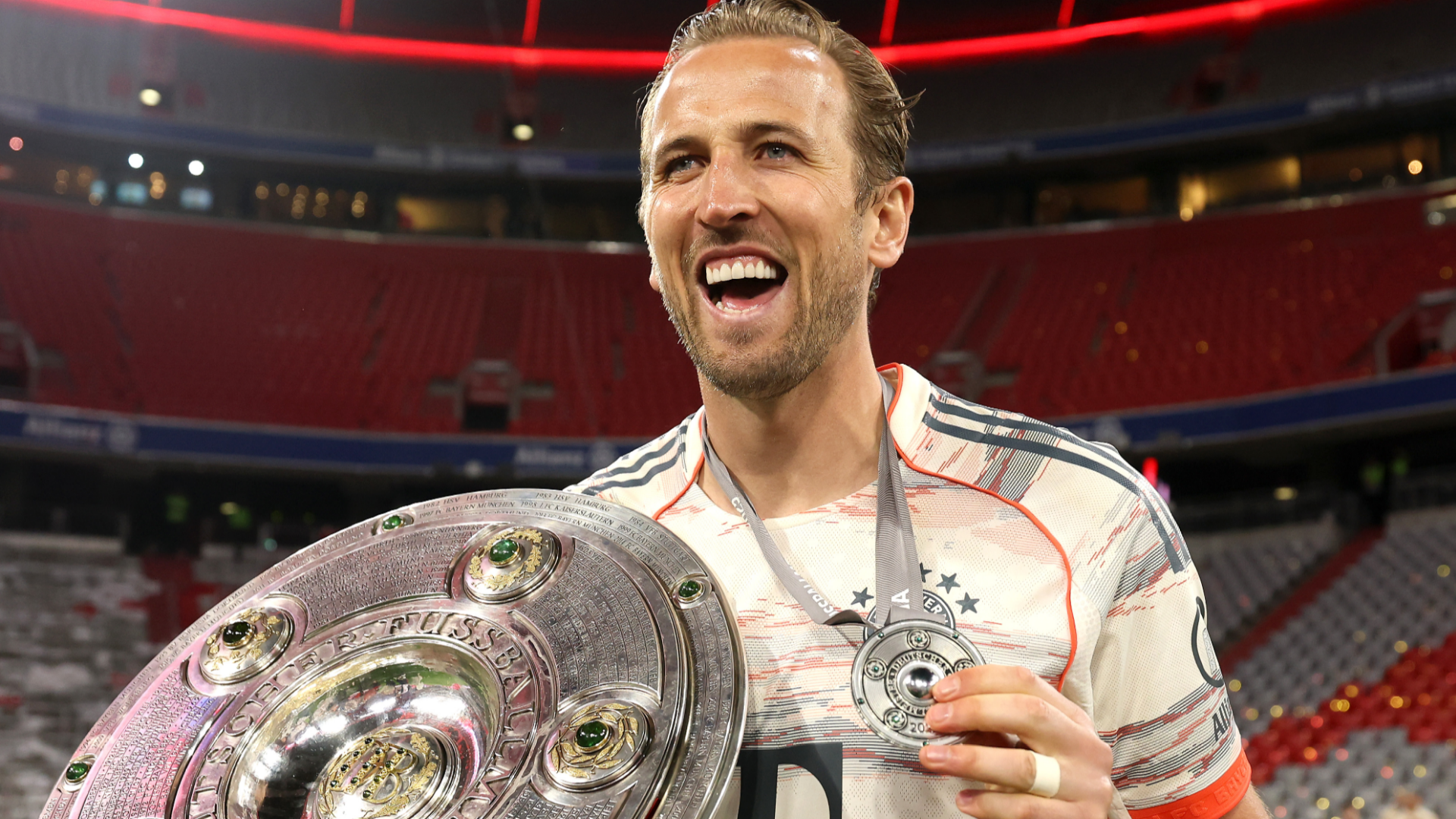 Jamie Carragher hails Harry Kane as 'best striker England have ever had' and claims Bayern Munich talisman would have smashed Alan Shearer's Premier League goals record if forward had remained at Tottenham