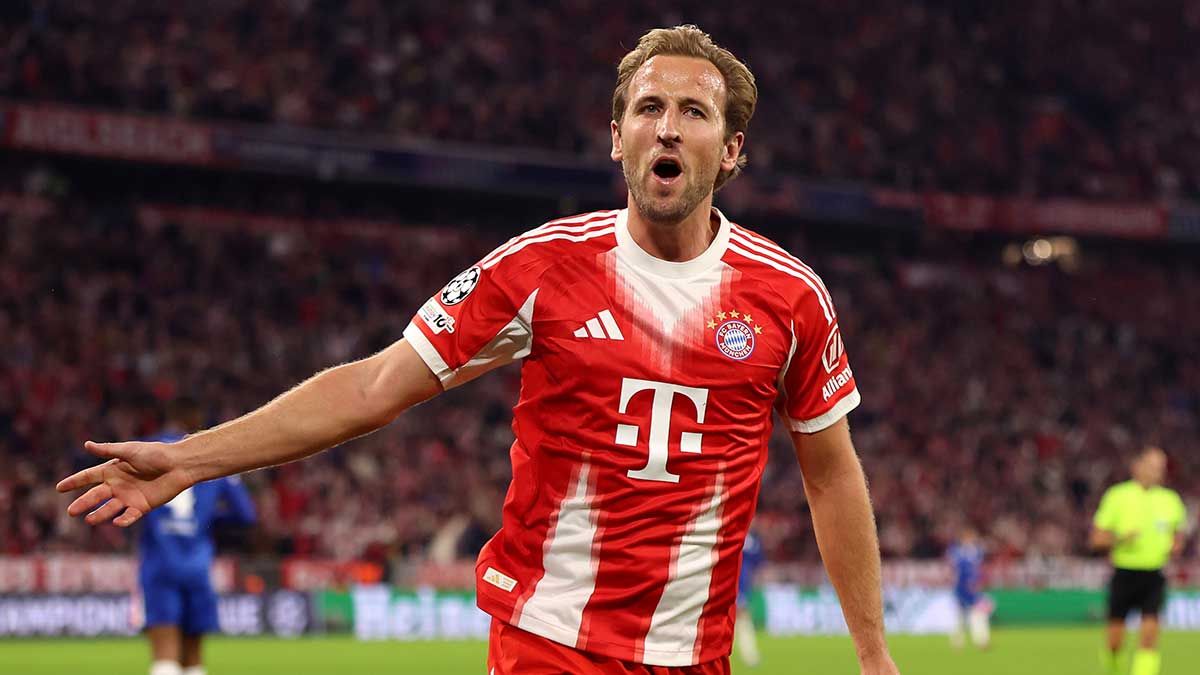 Vincent Kompany says Bayern Munich 'fulfilled their mission' in Chelsea win and hails Manuel Neuer's 'insane' record as example for young stars