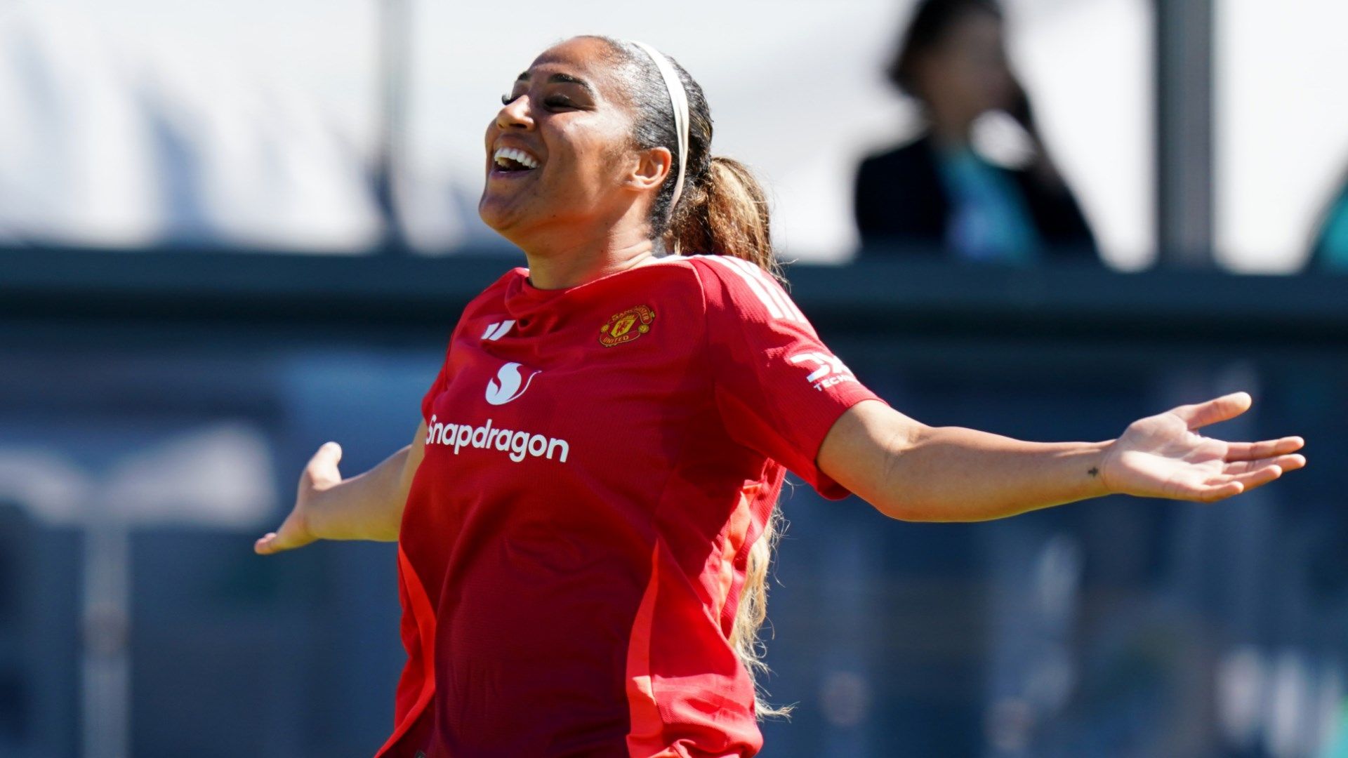 Exclusive: Man Utd's Gabby George opens up on 'one of the hardest times' of her career, Sarina Wiegman's England advice & why representing the Red Devils makes her count her 'lucky stars'