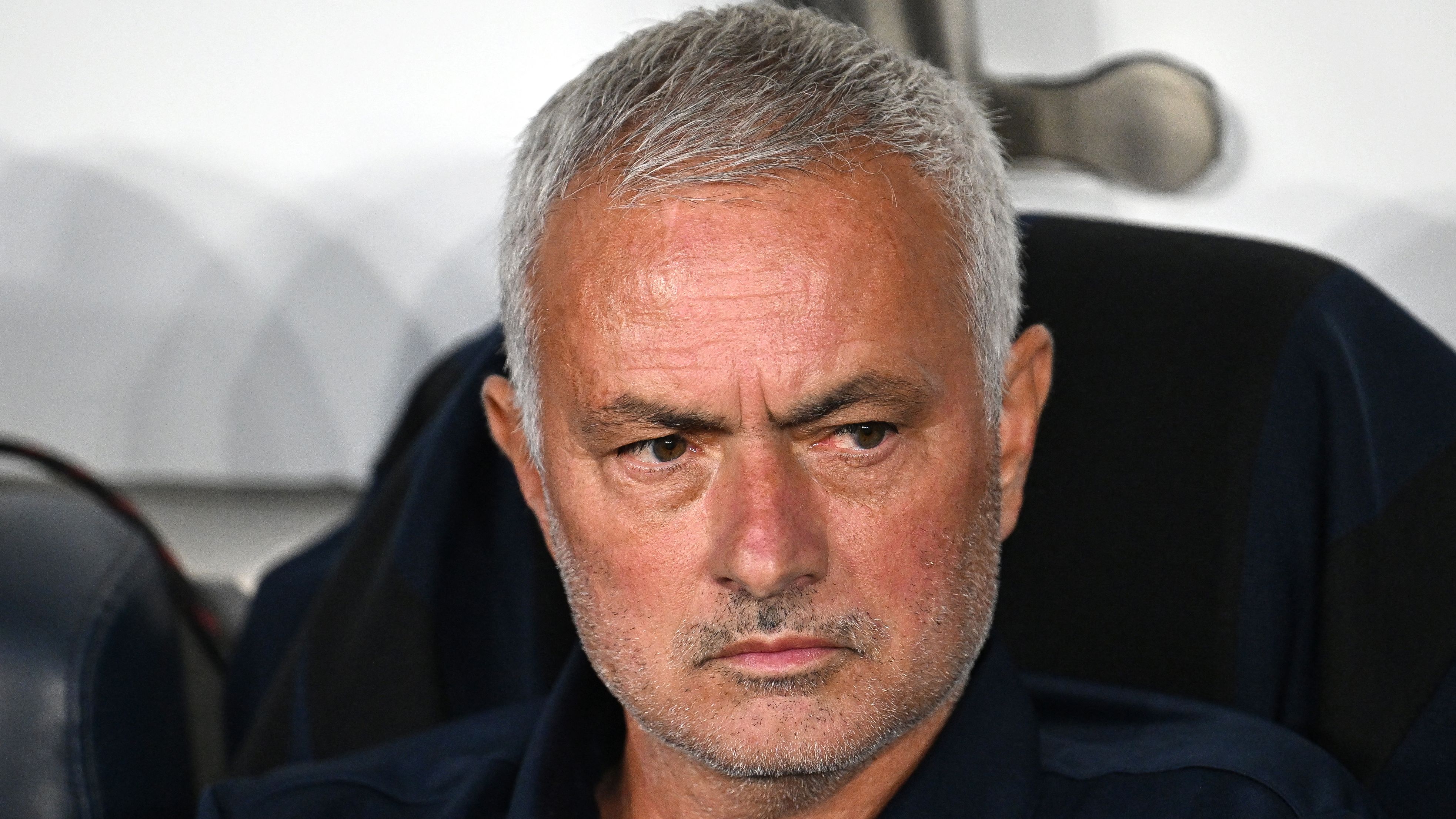 'Outdated' Jose Mourinho told to 'accept his career is over' as ex-Chelsea & Man Utd boss nears surprise return to Benfica