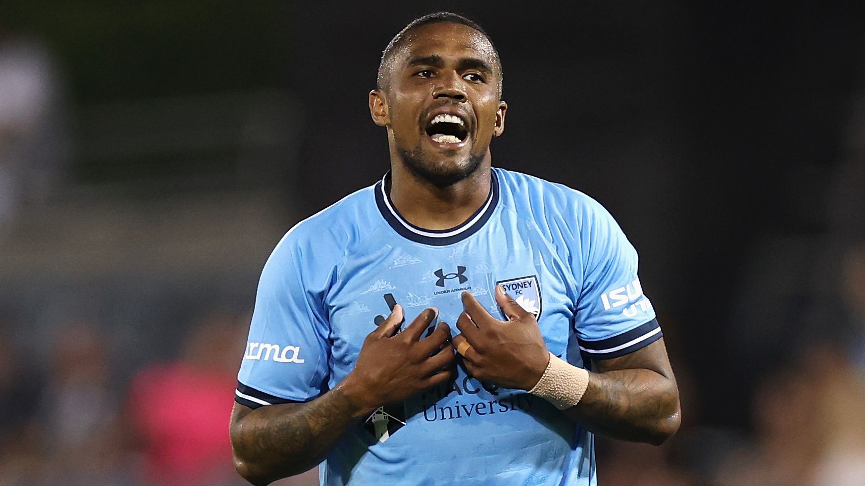 Arrest warrant issued for ex-Bayern Munich star over €78k in unpaid child support as winger has contract terminated